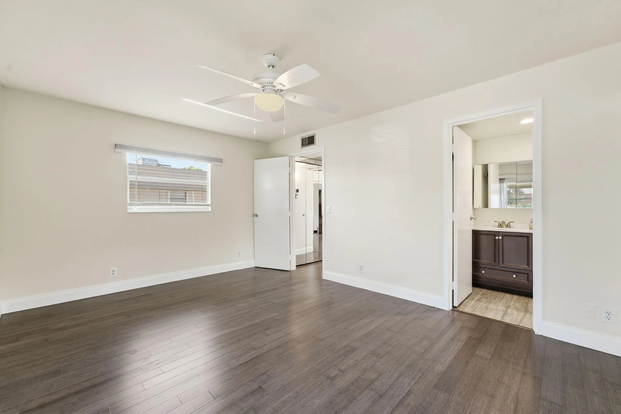 226 Seville Boulevard