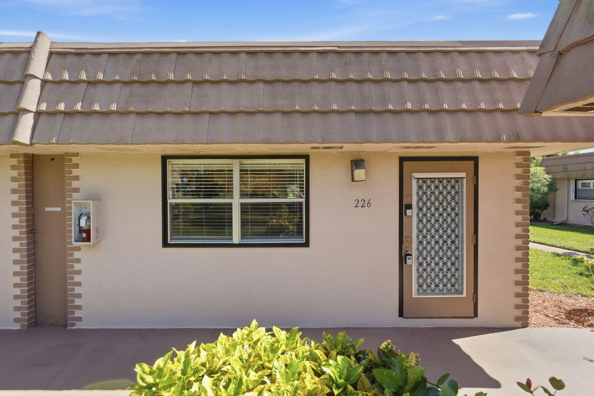 226 Seville Boulevard