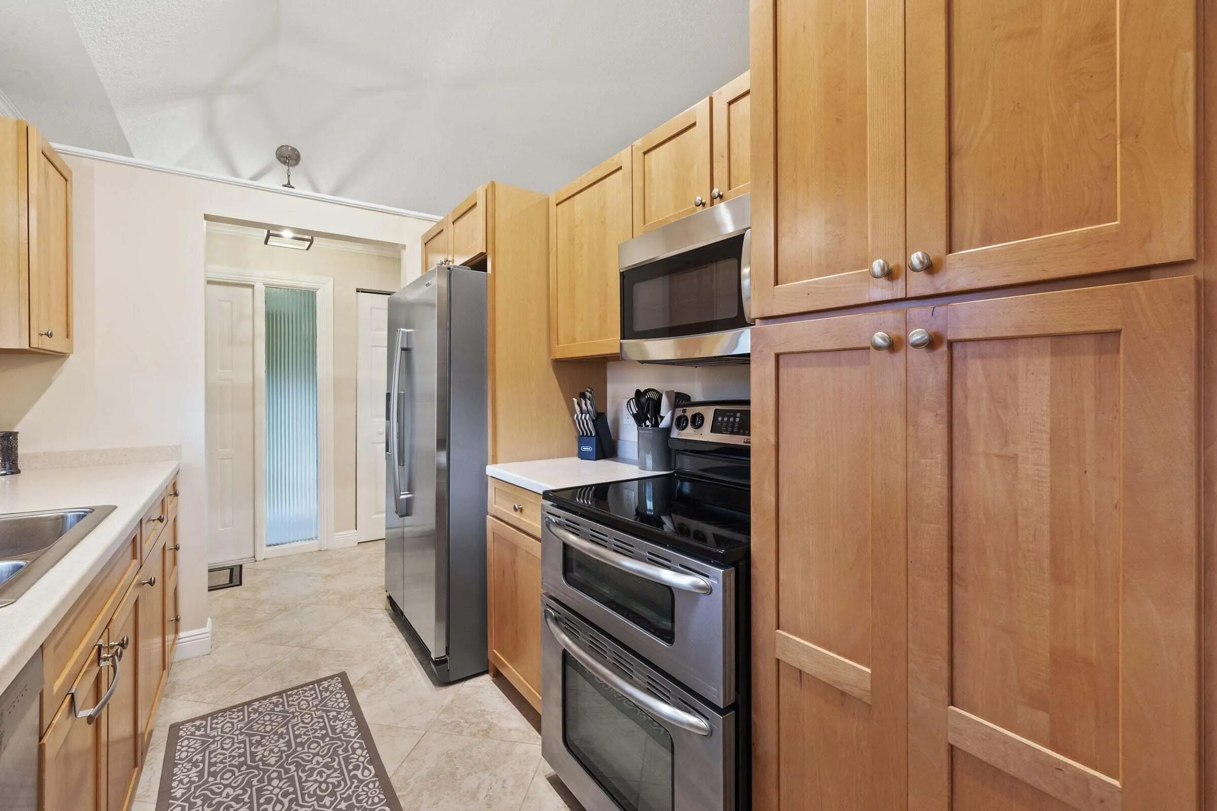 109 Half Moon Circle #C