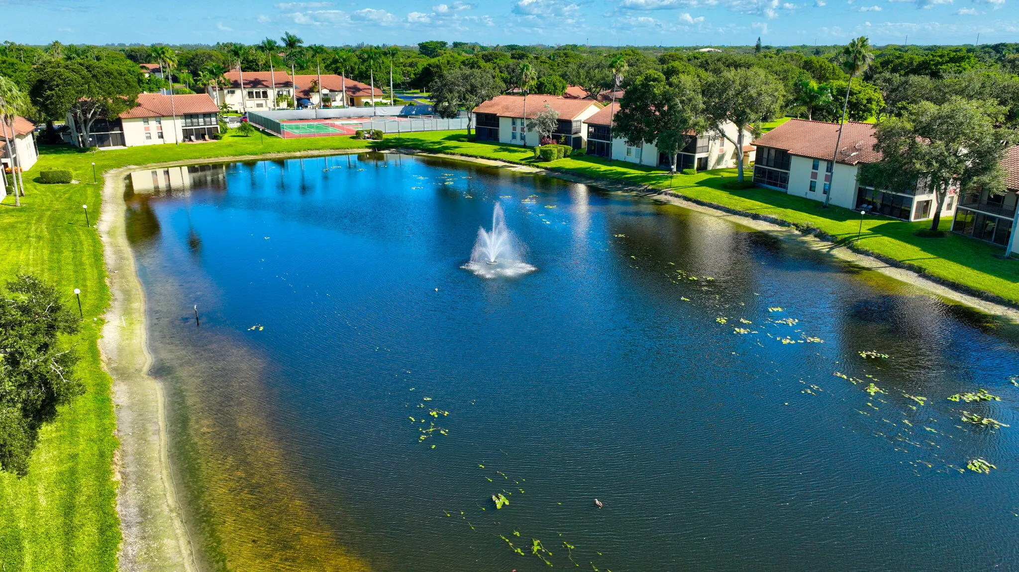 10383 S Circle Lake Drive #202