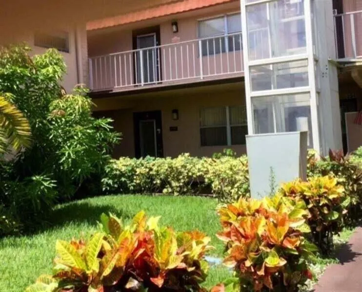 353 TUSCANY G Lane #G