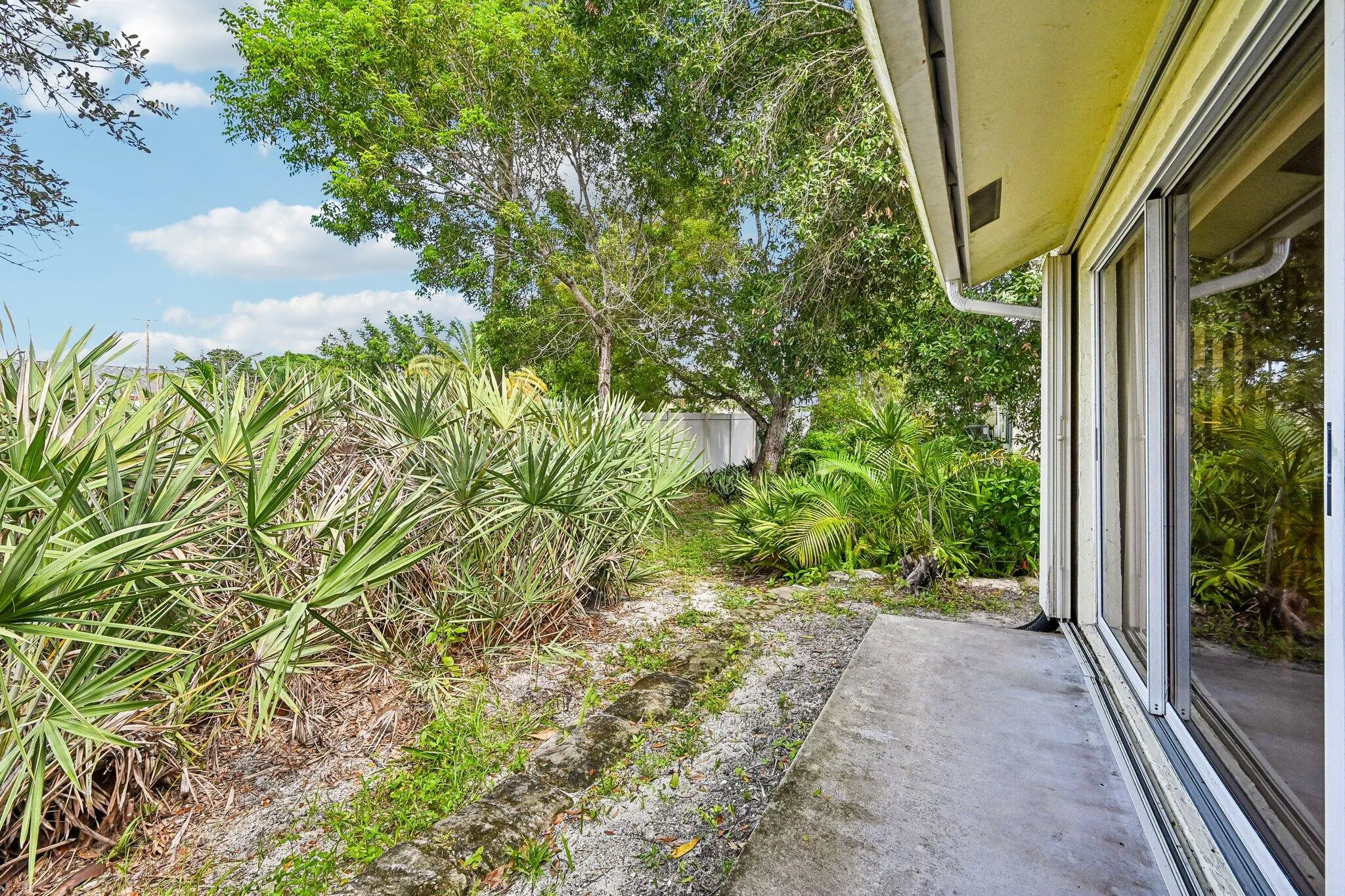 10843 SE SEA PINES Circle