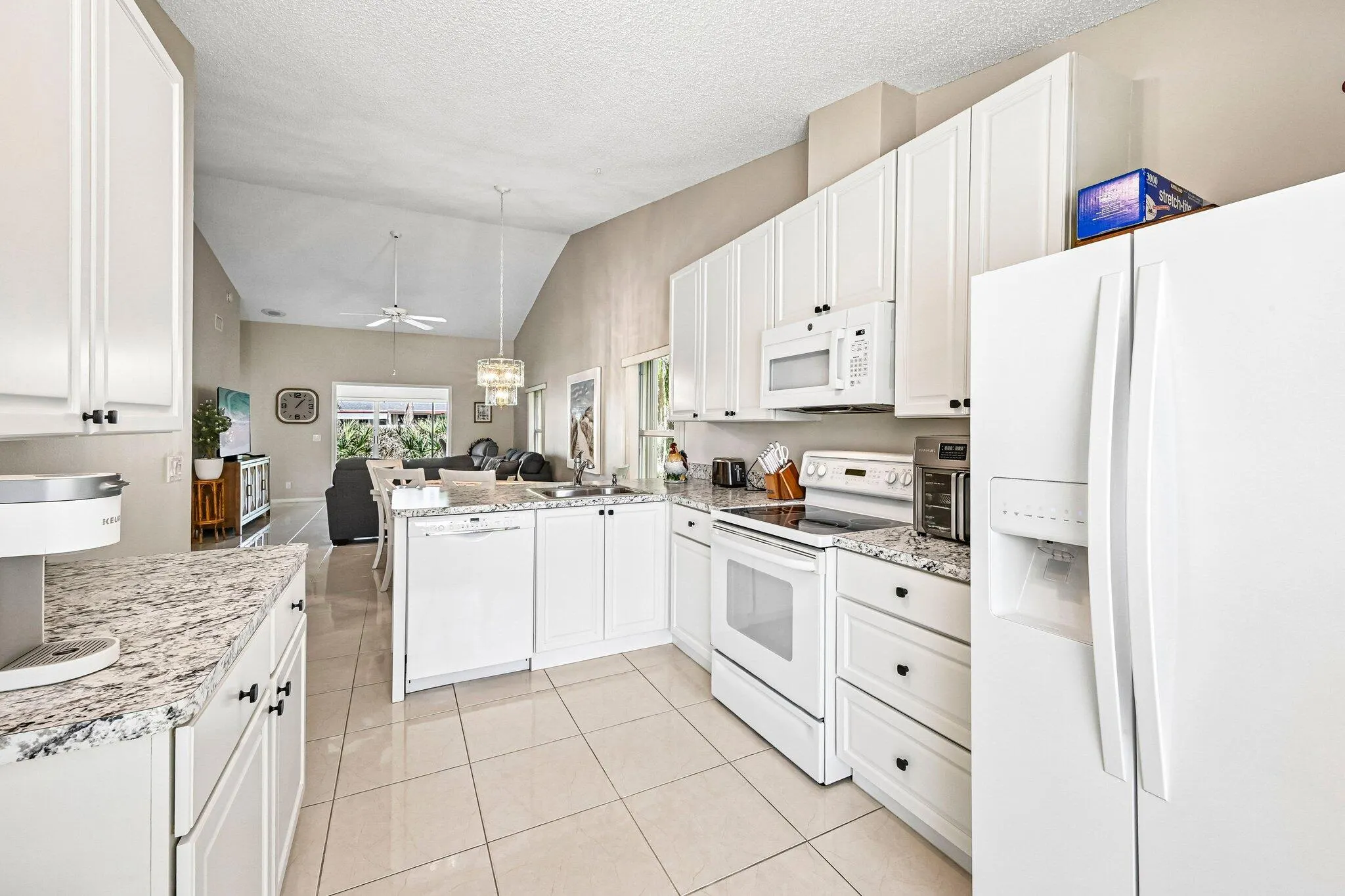 10843 SE SEA PINES Circle