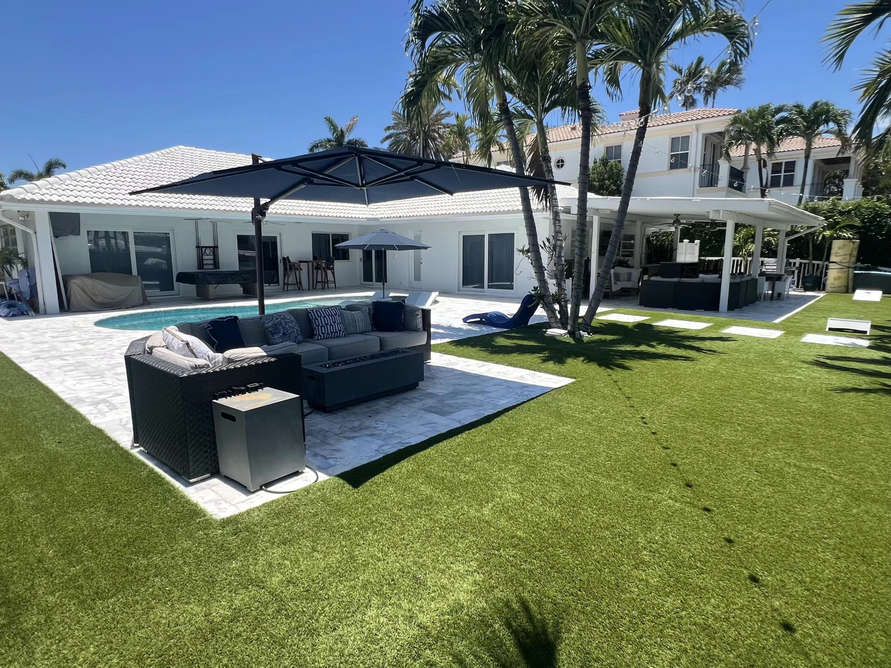 827 NE 33RD Street