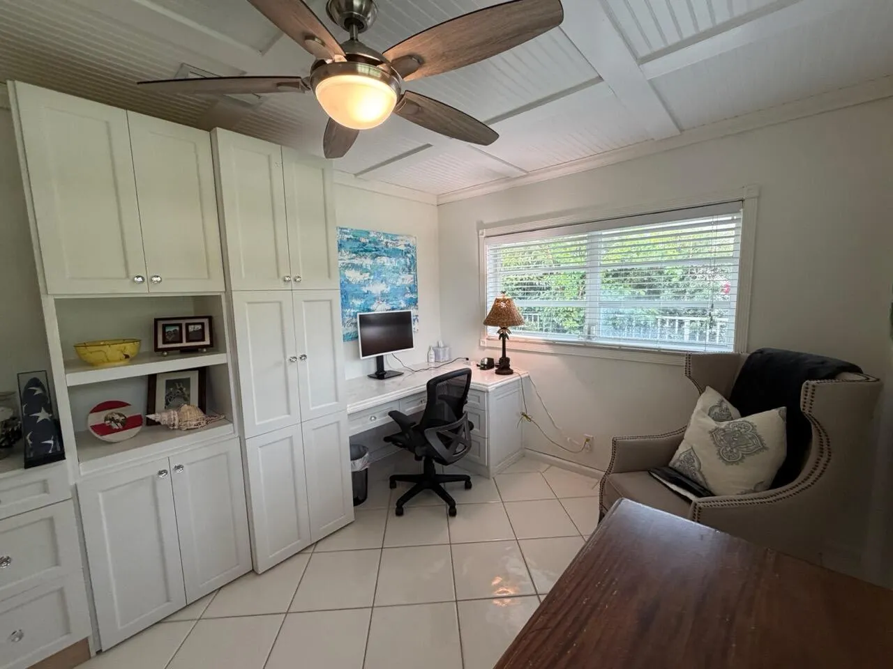 827 NE 33RD Street
