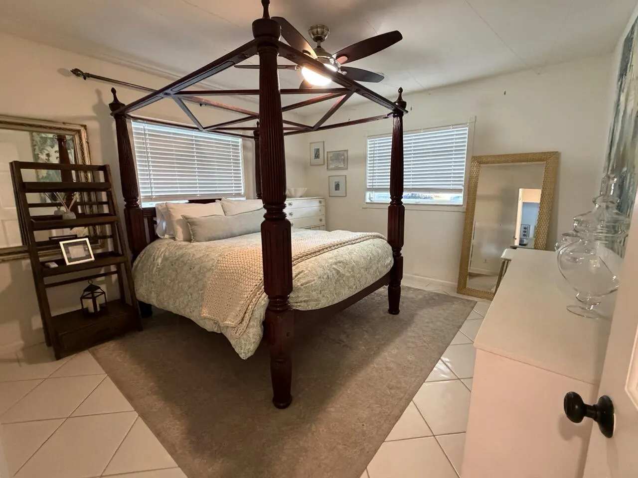 827 NE 33RD Street