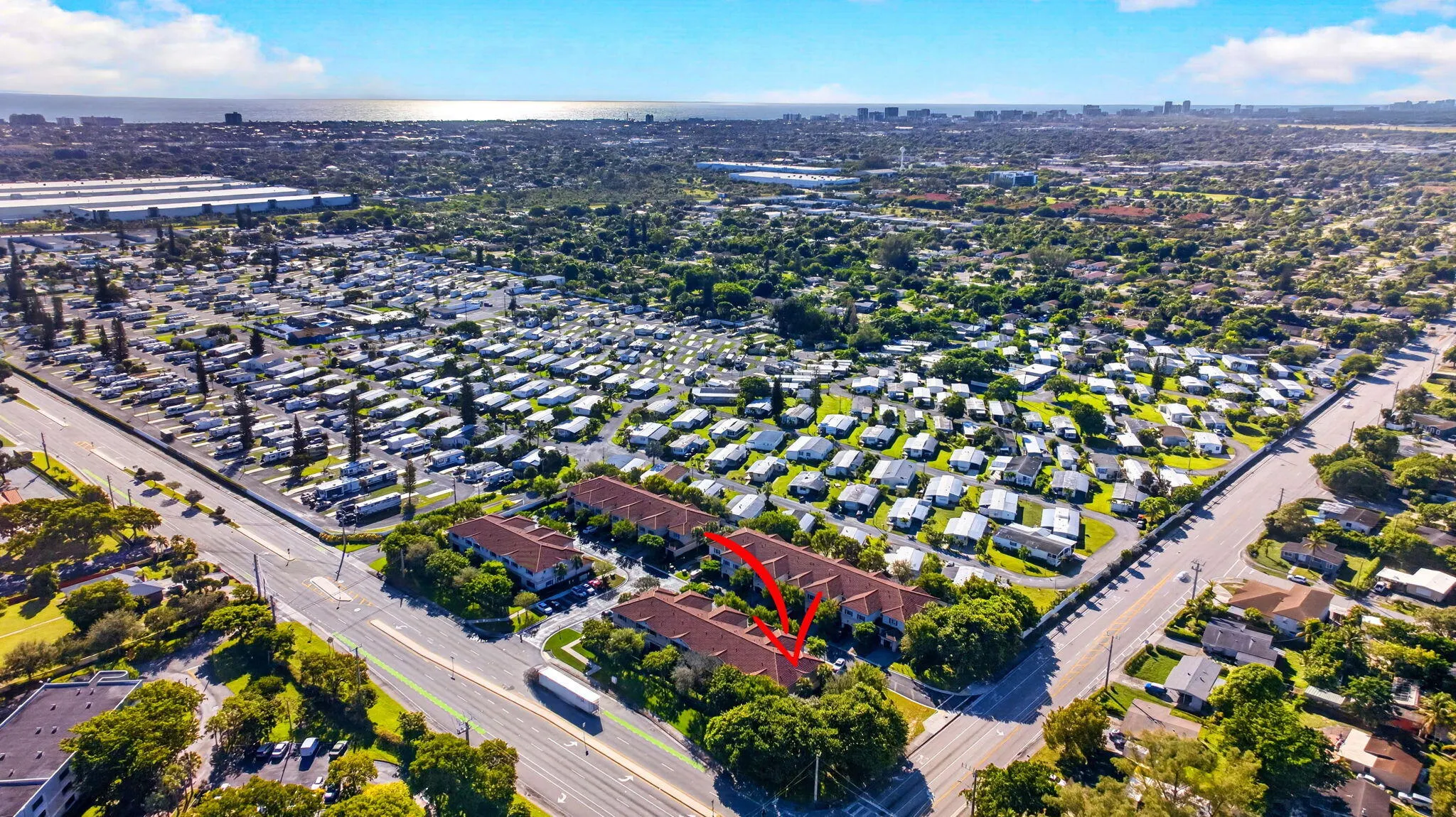 305 NE 47TH Place #305