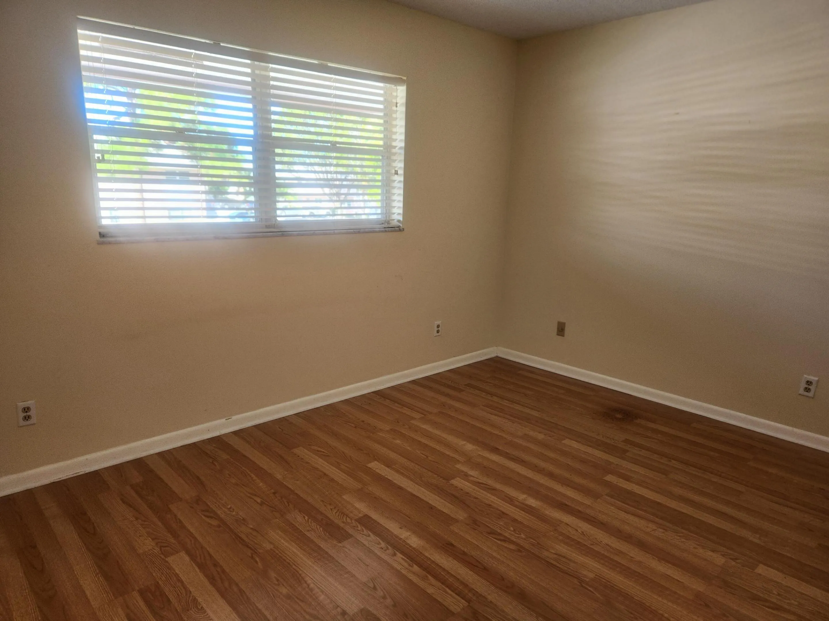 18081 SE COUNTRY CLUB Drive SE #26-259