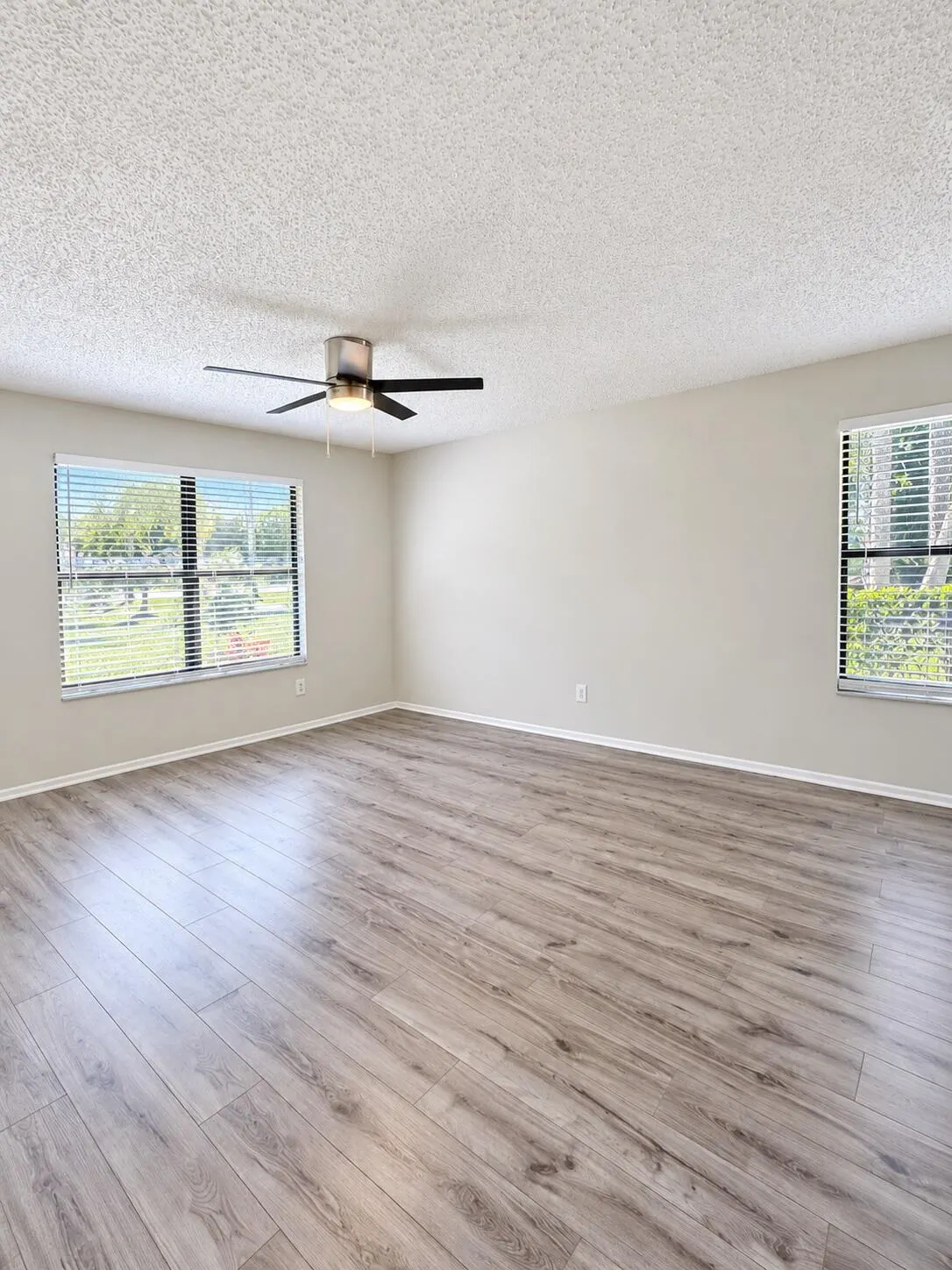 109 Roselle Court
