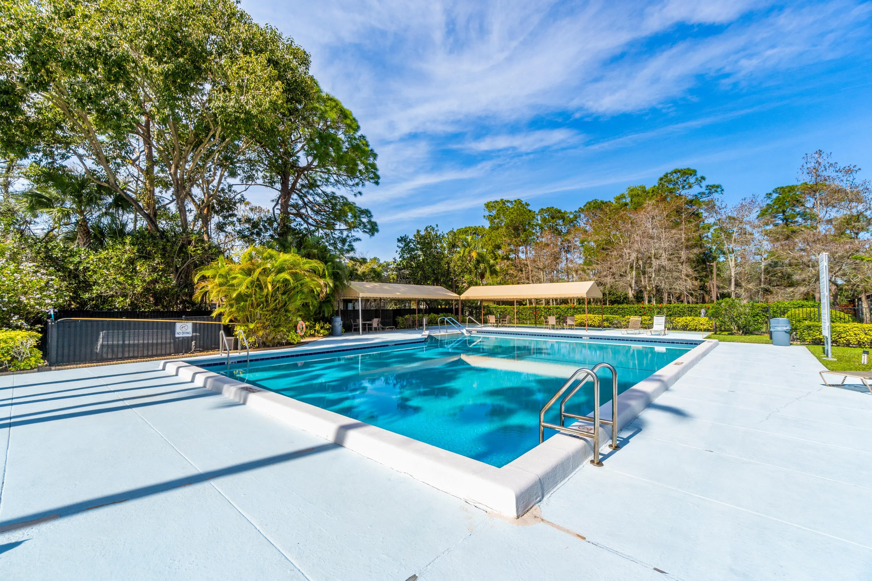 109 Roselle Court