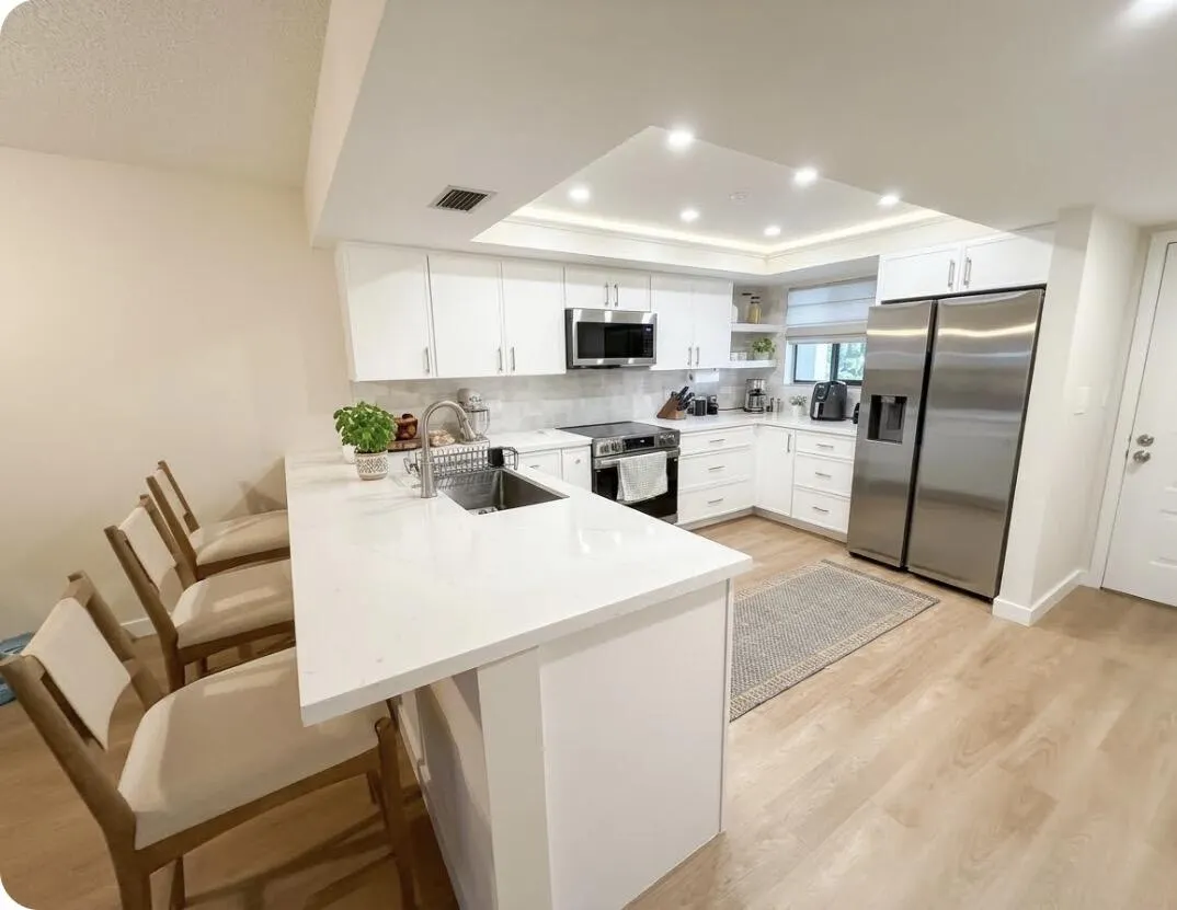 3154 VIA POINCIANA #114