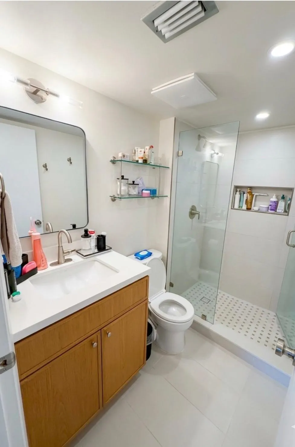 3154 VIA POINCIANA #114