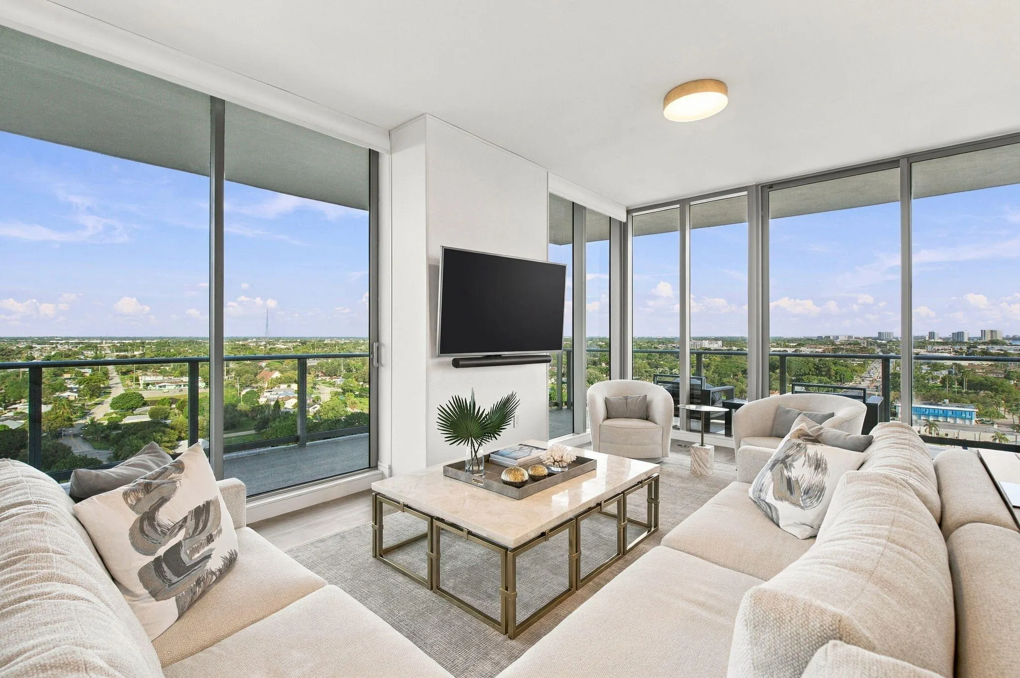 220 LAKE SHORE Drive #1423
