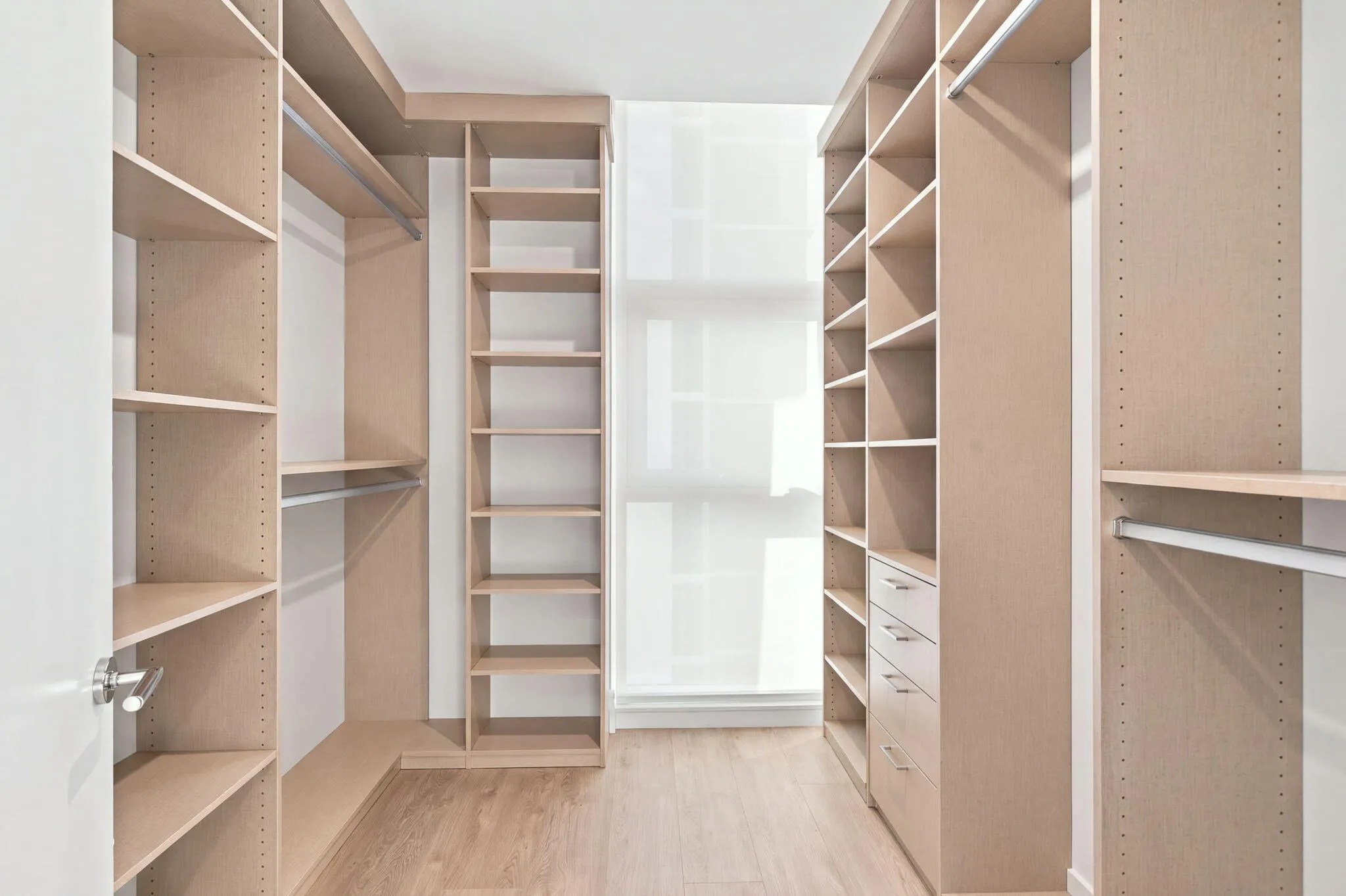 220 LAKE SHORE Drive #1423