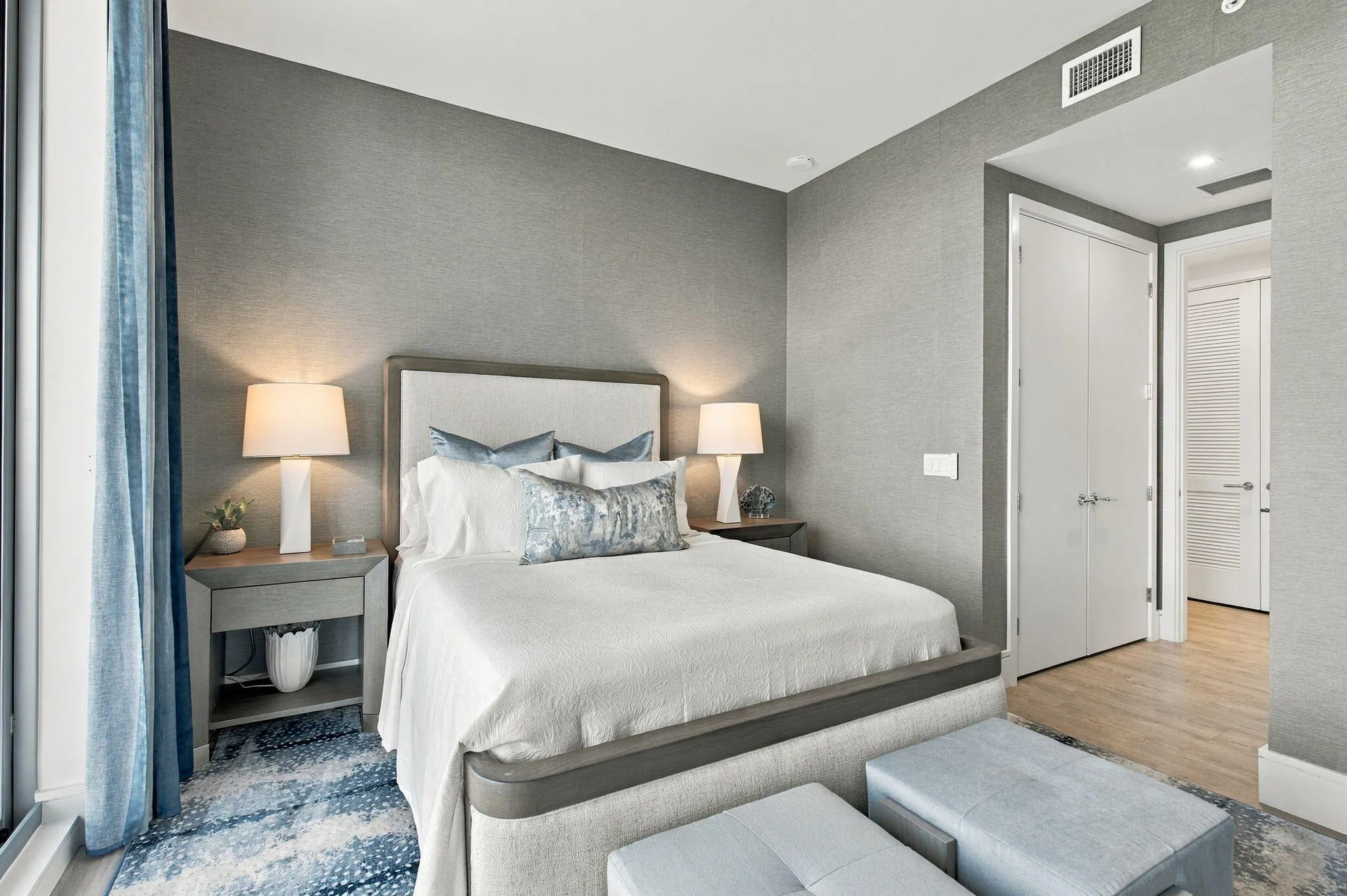 220 LAKE SHORE Drive #1423