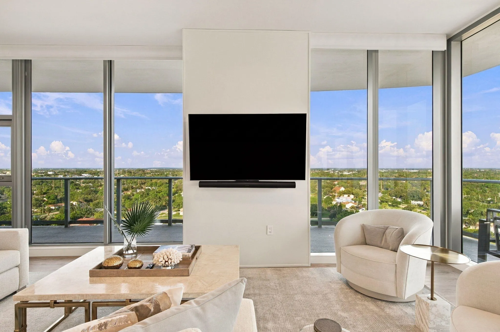 220 LAKE SHORE Drive #1423