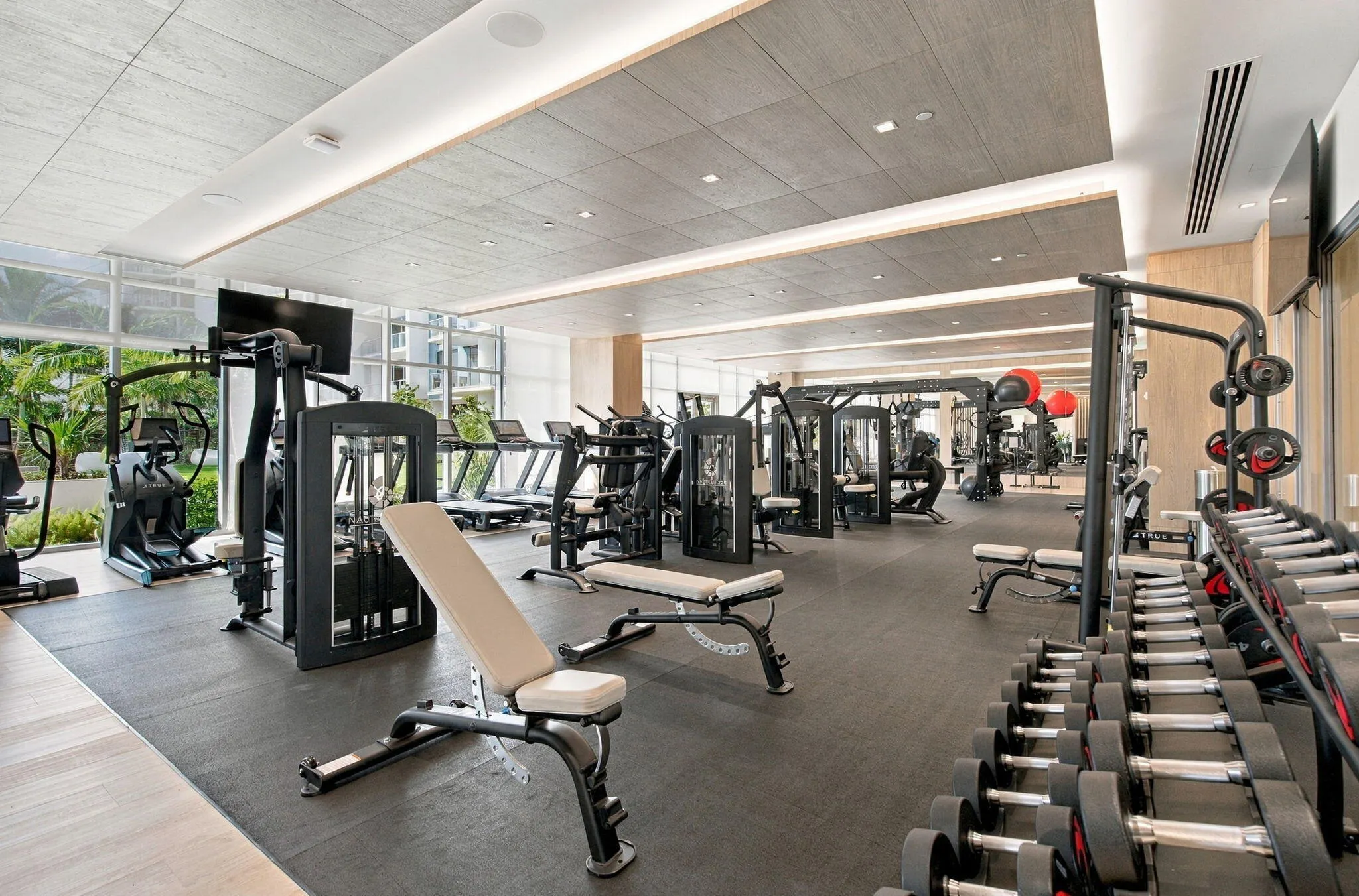 220 LAKE SHORE Drive #1423
