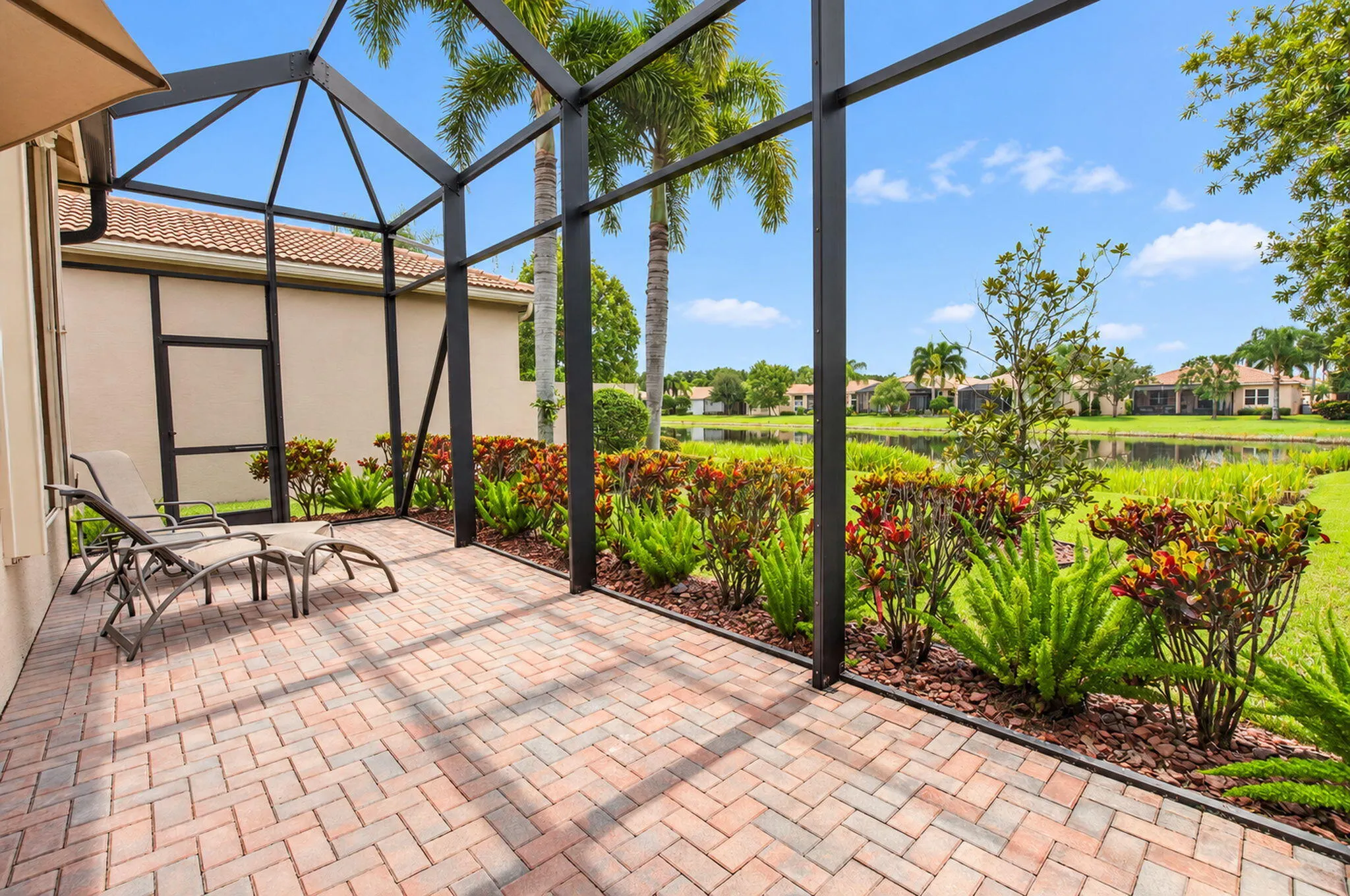 9088 Ribbons Ridge Point