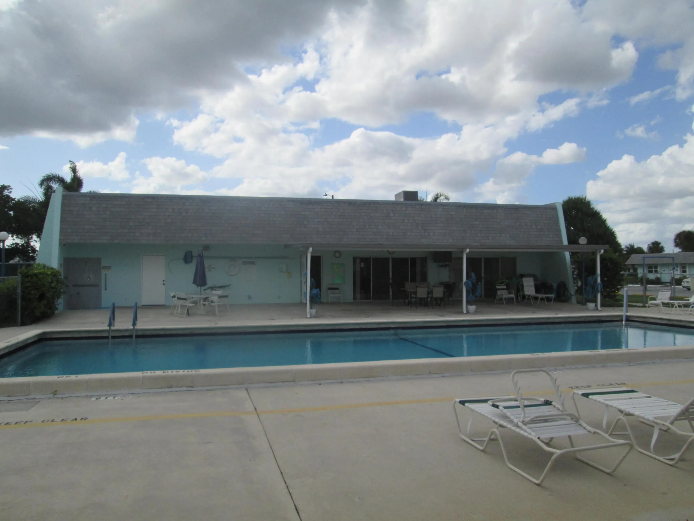 2638 GATELY E #8
