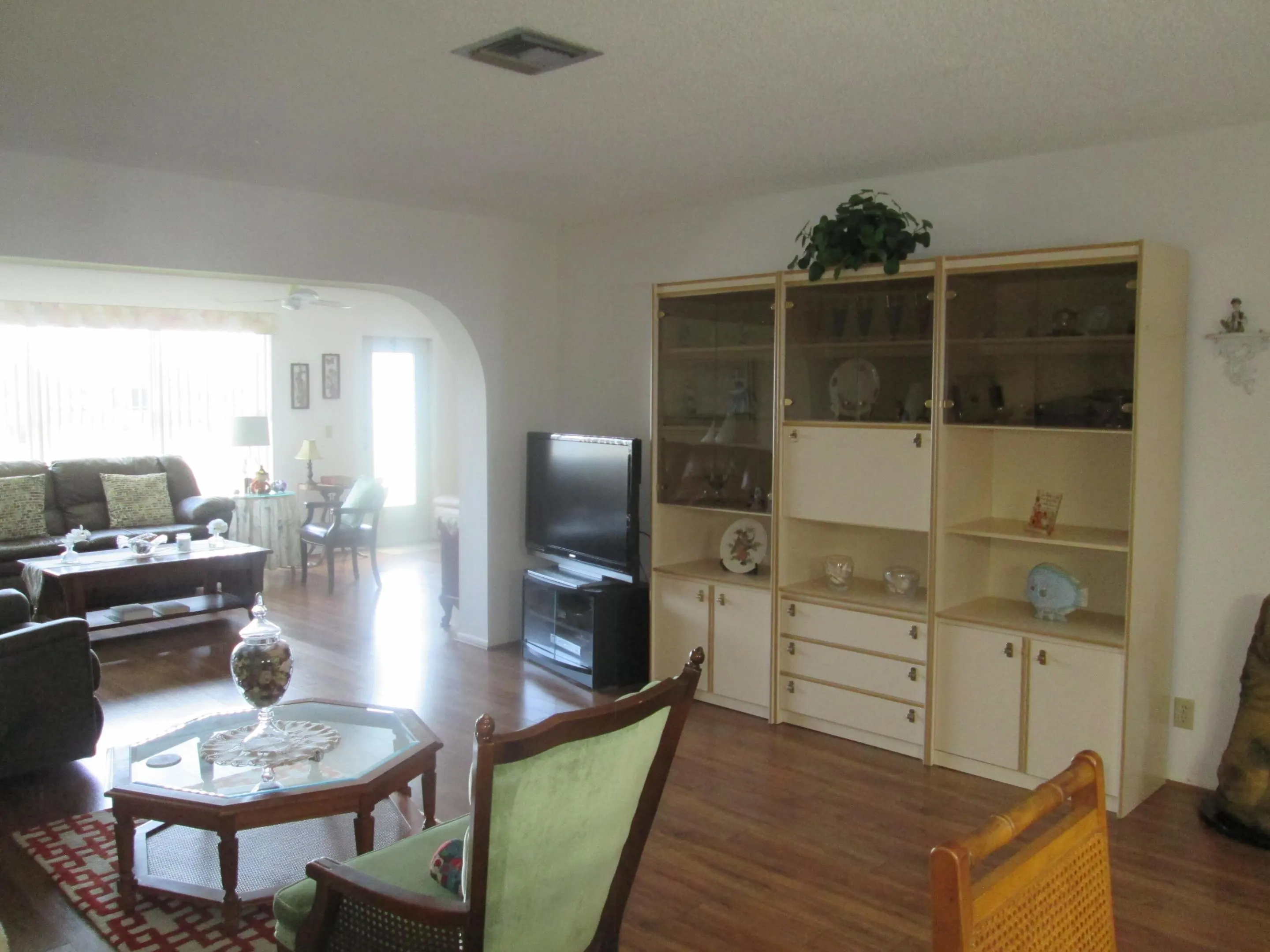 2638 GATELY E #8