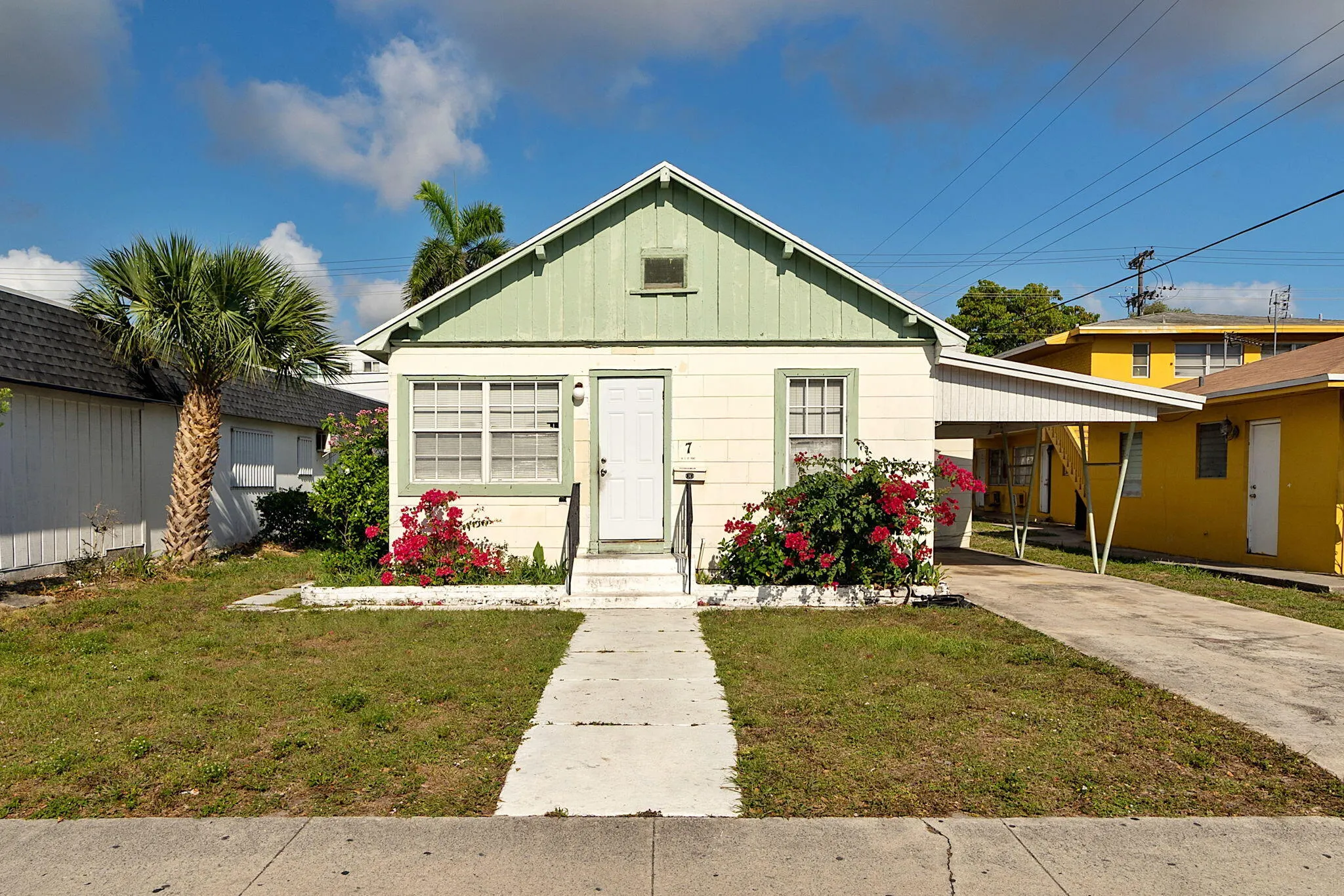 7 N C Street