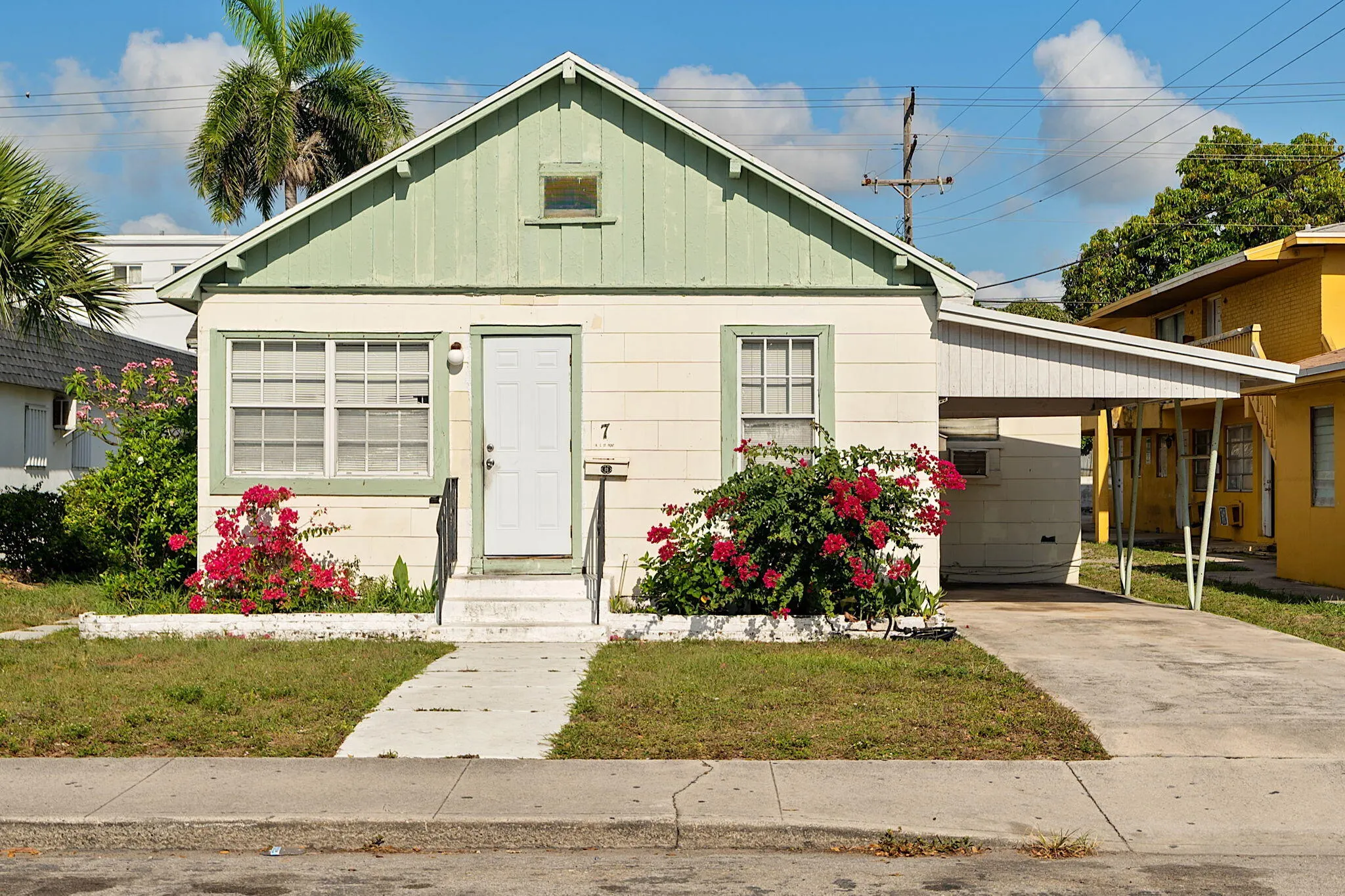 7 N C Street