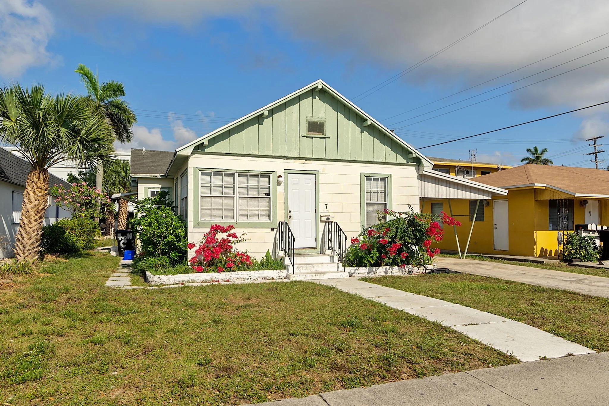 7 N C Street