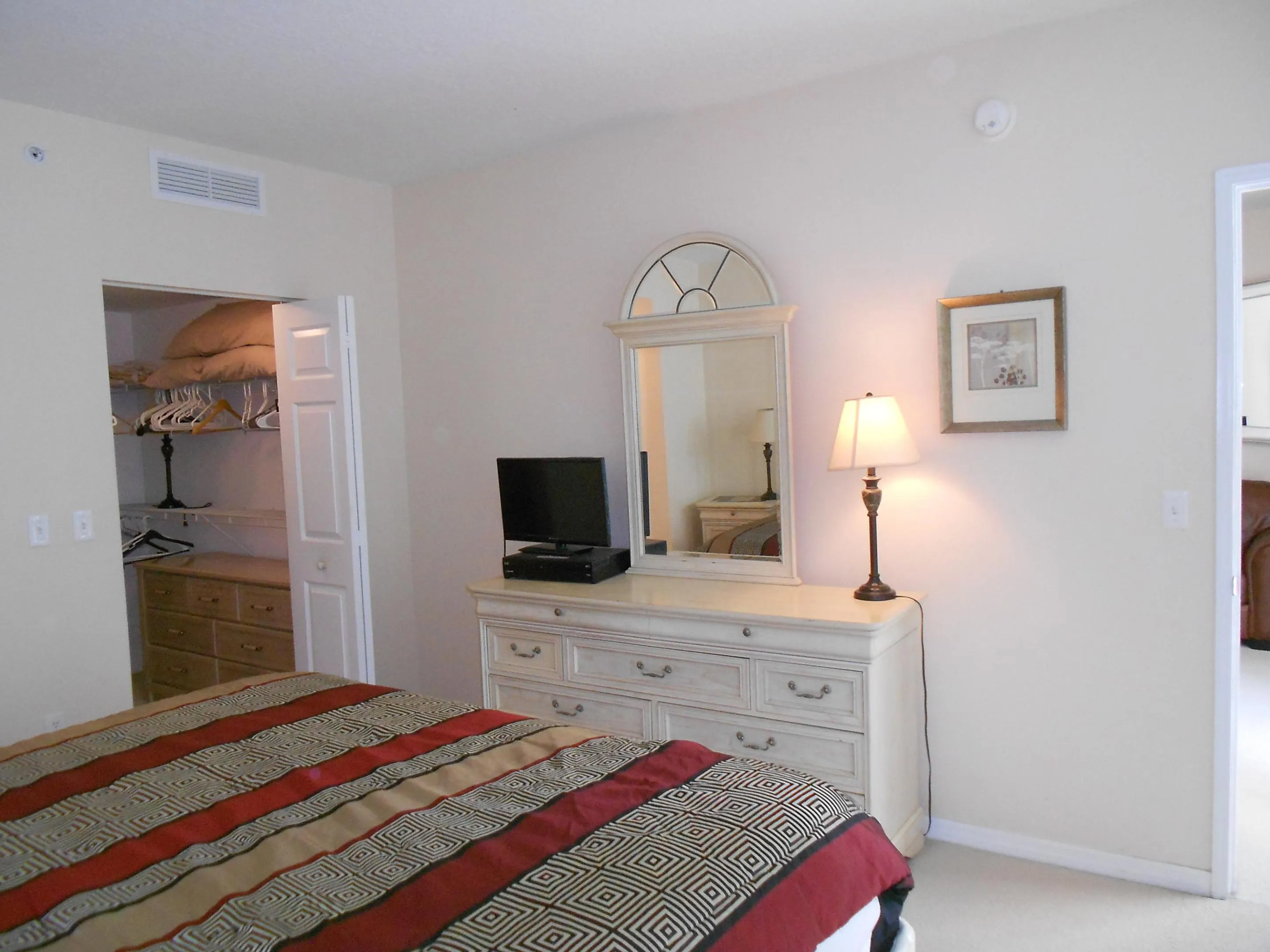 625 Casa Loma Boulevard #303