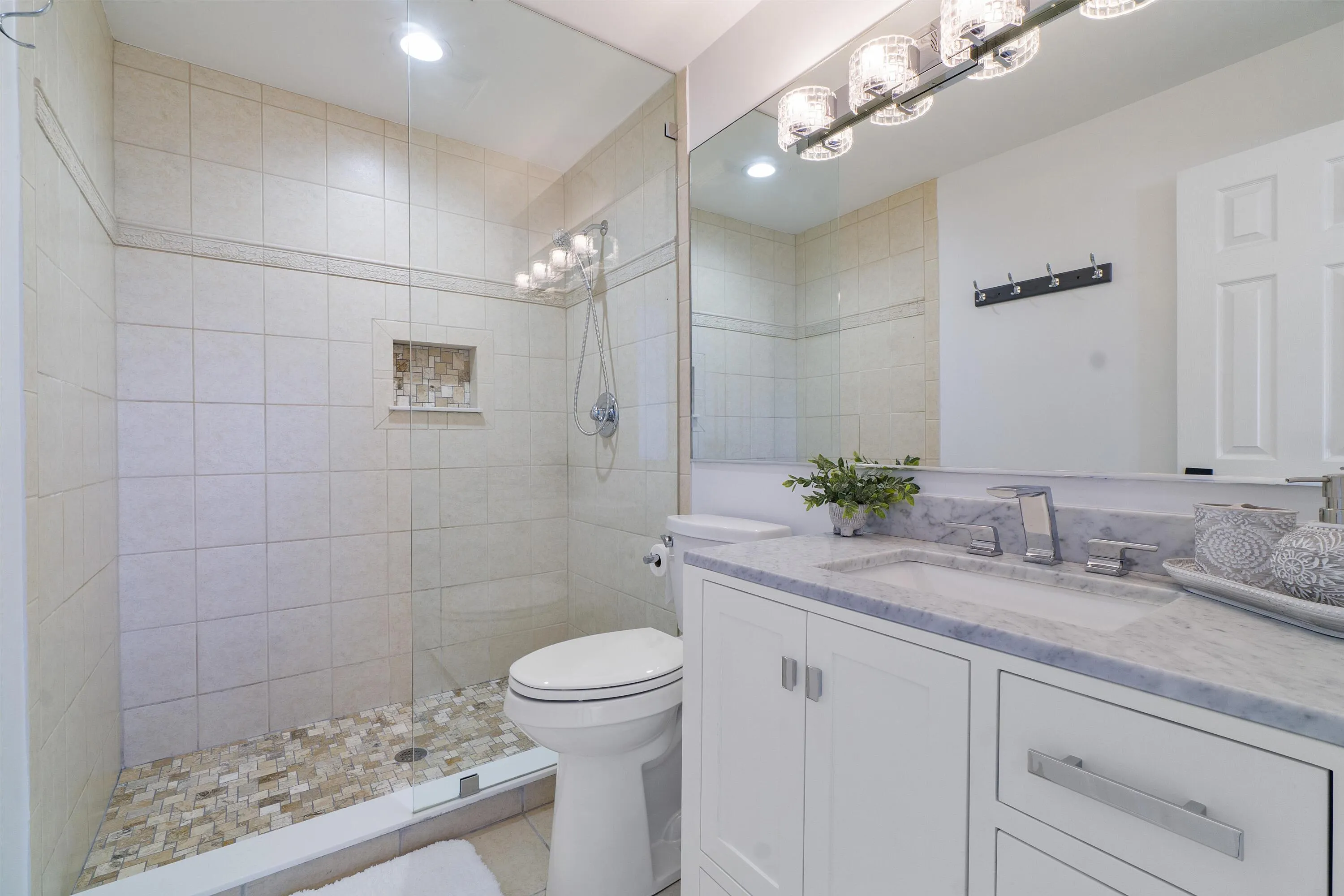 4218 Sea Grape Drive
