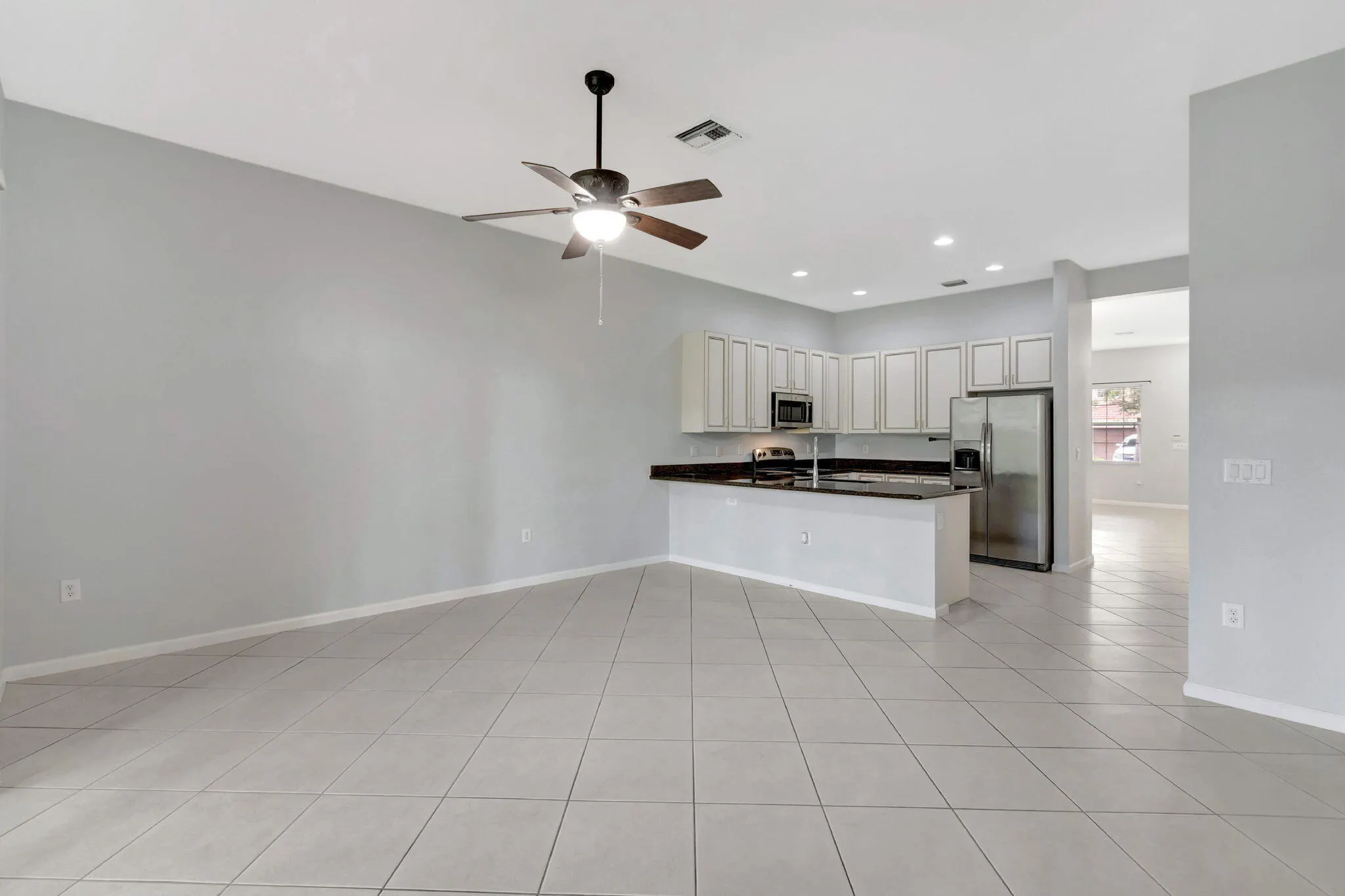 10947 BITTERNUT HICKORY Lane