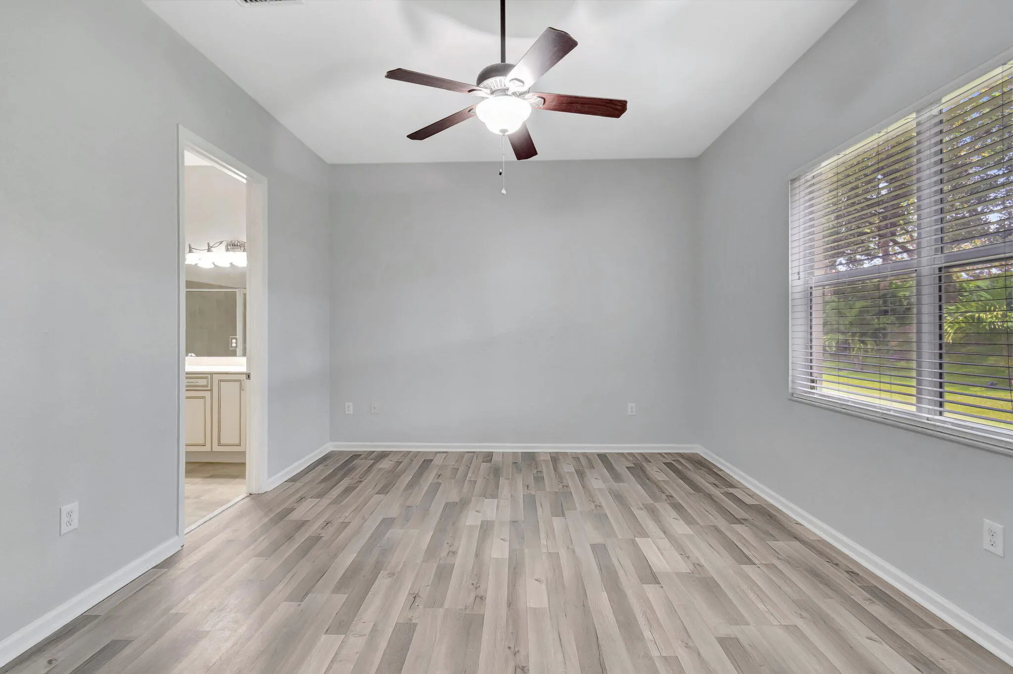10947 BITTERNUT HICKORY Lane
