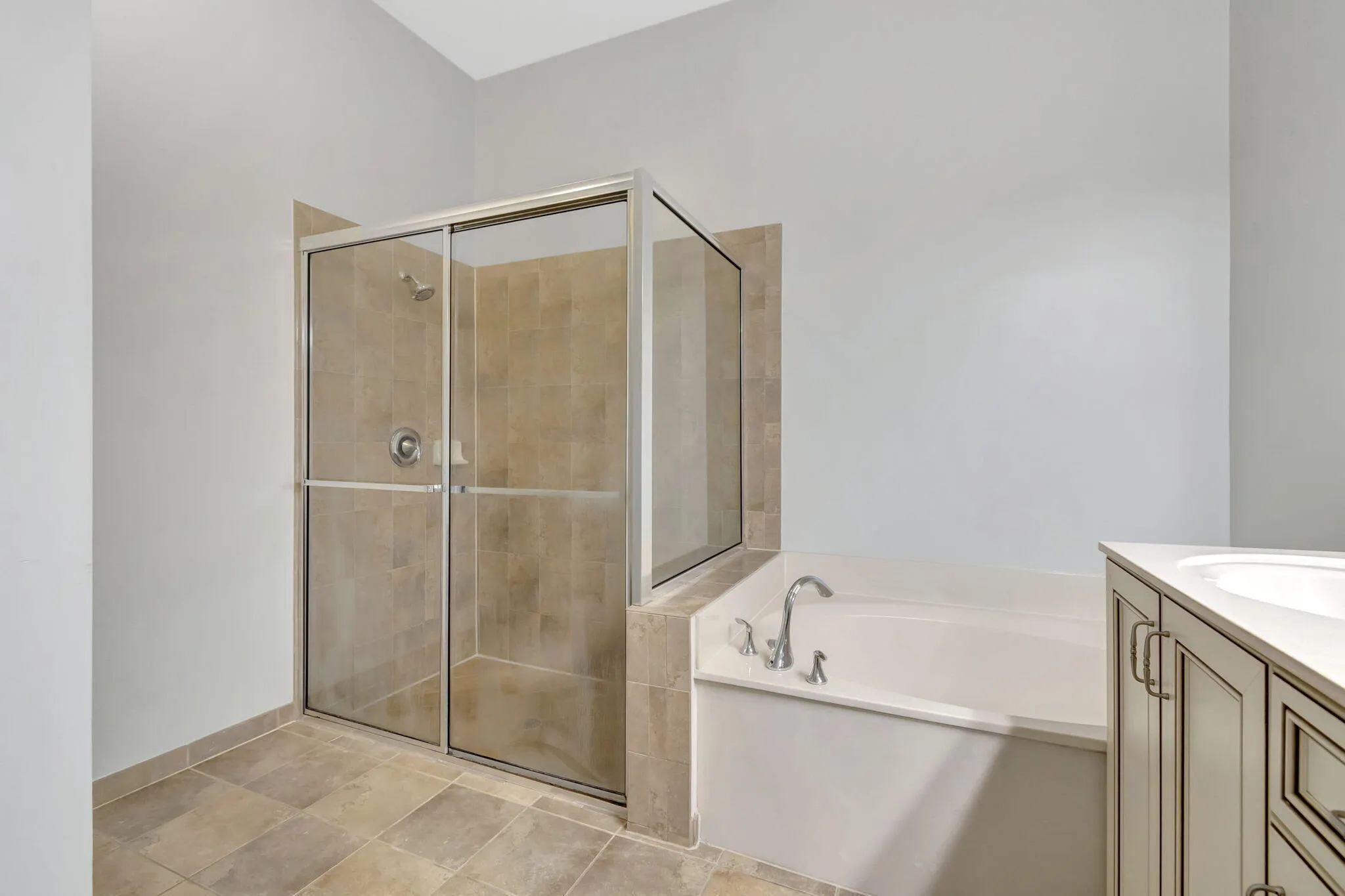 10947 BITTERNUT HICKORY Lane