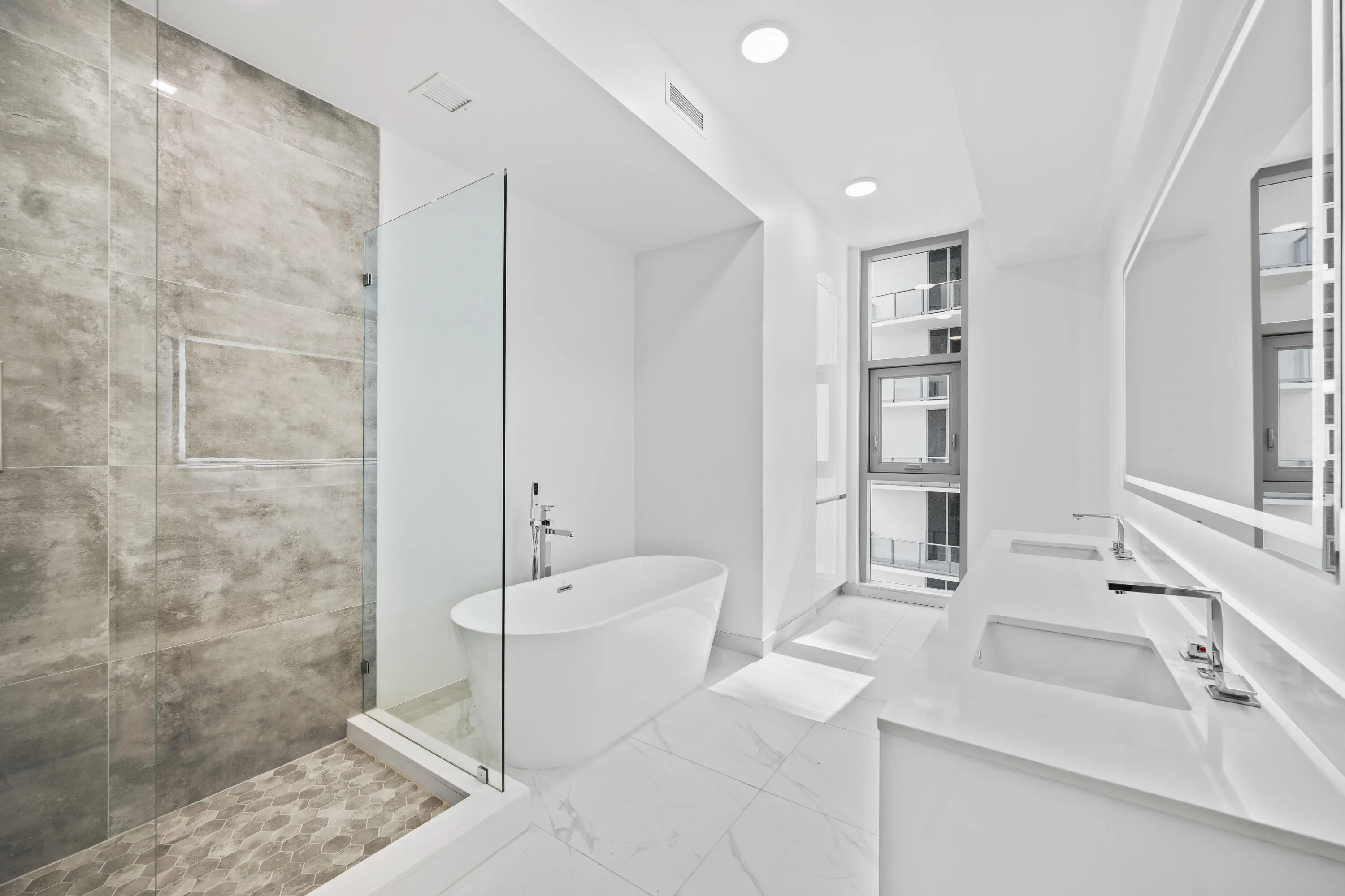 220 LAKE SHORE Drive #1202