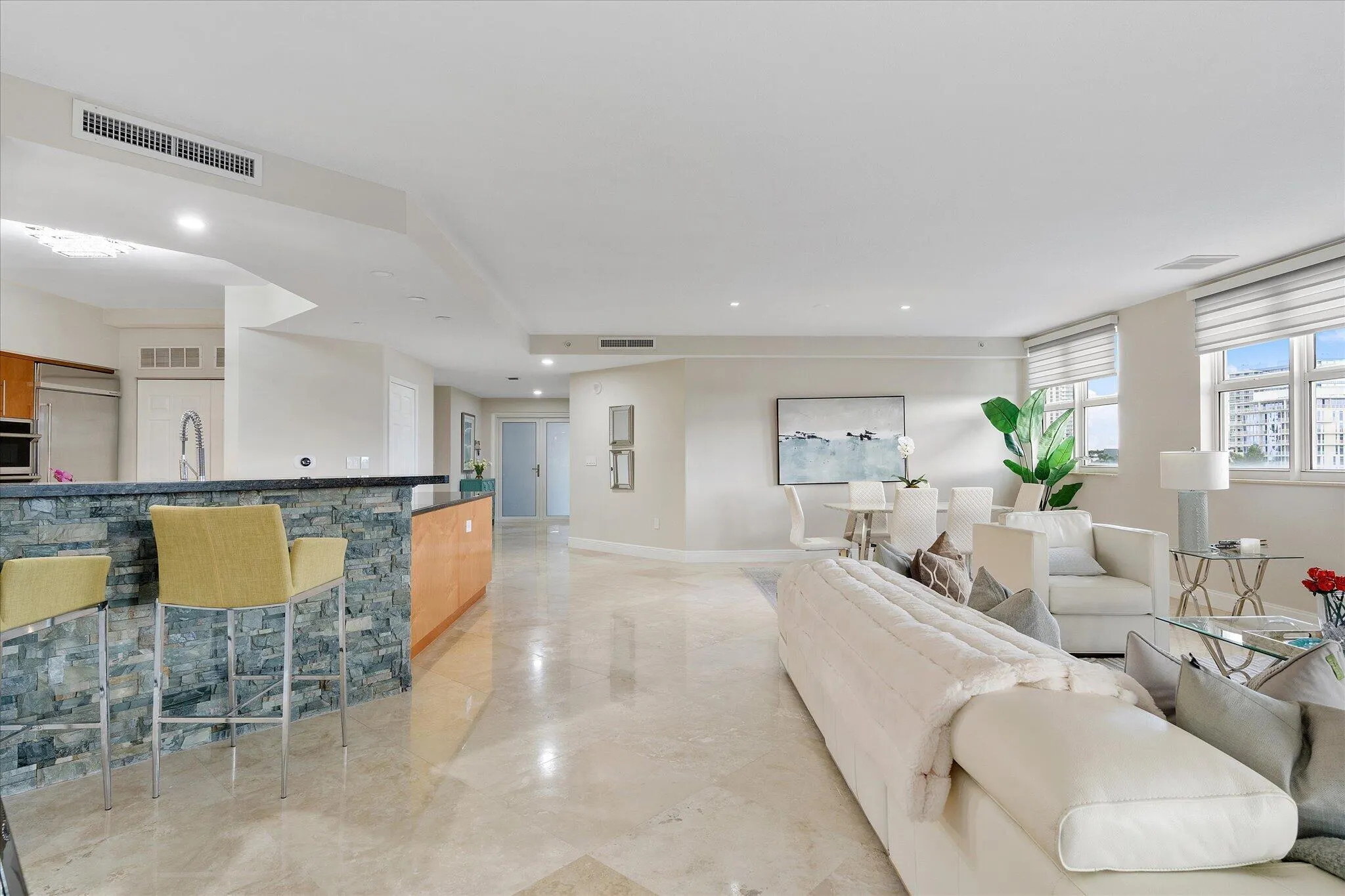 615 BAYSHORE Drive #603