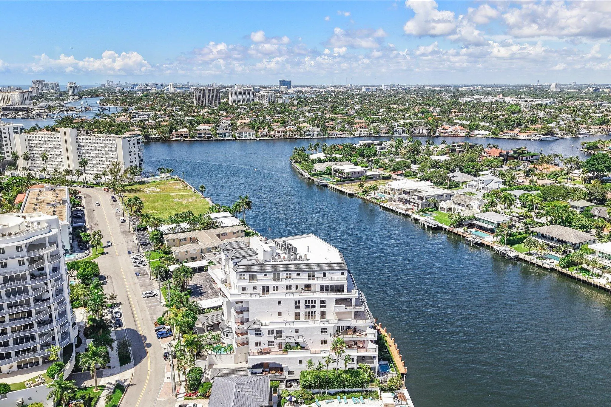 615 BAYSHORE Drive #603