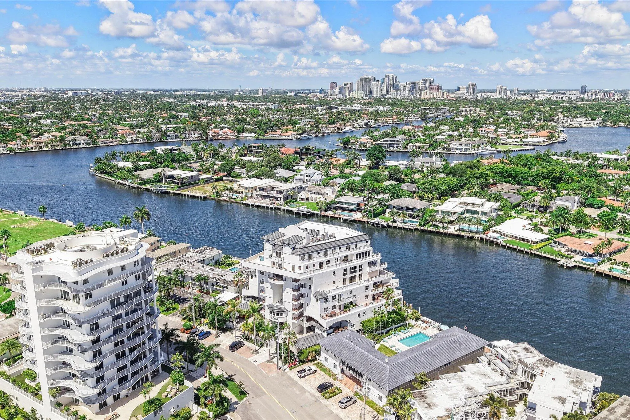 615 BAYSHORE Drive #603