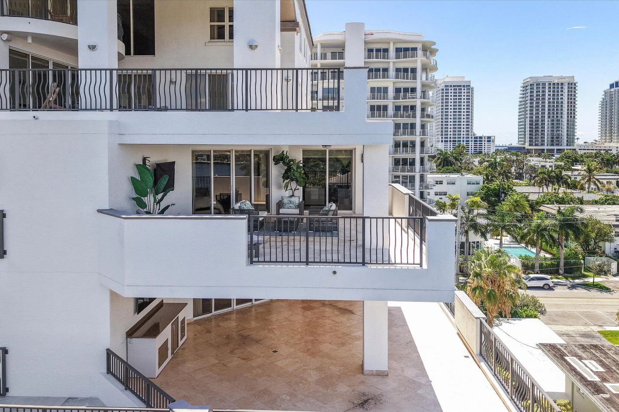 615 BAYSHORE Drive #603