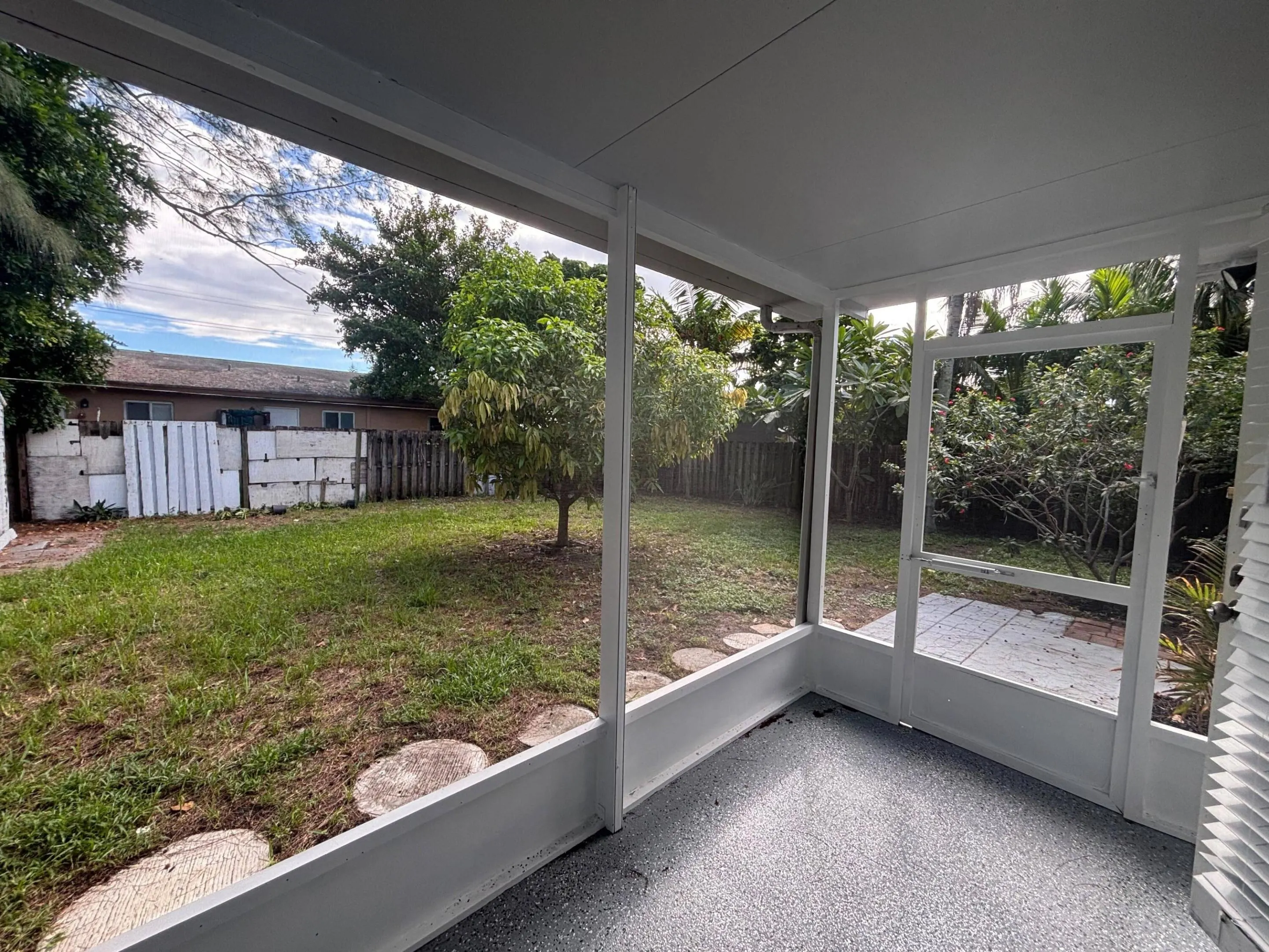 1022 NE 39TH Street #2