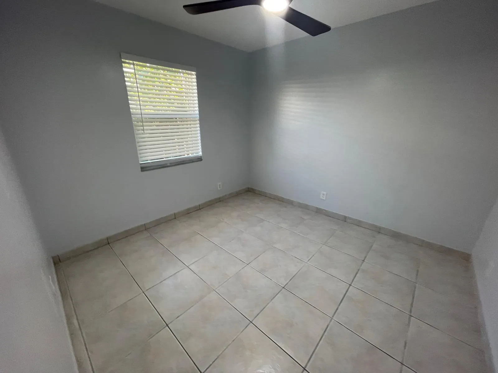 1022 NE 39TH Street #2