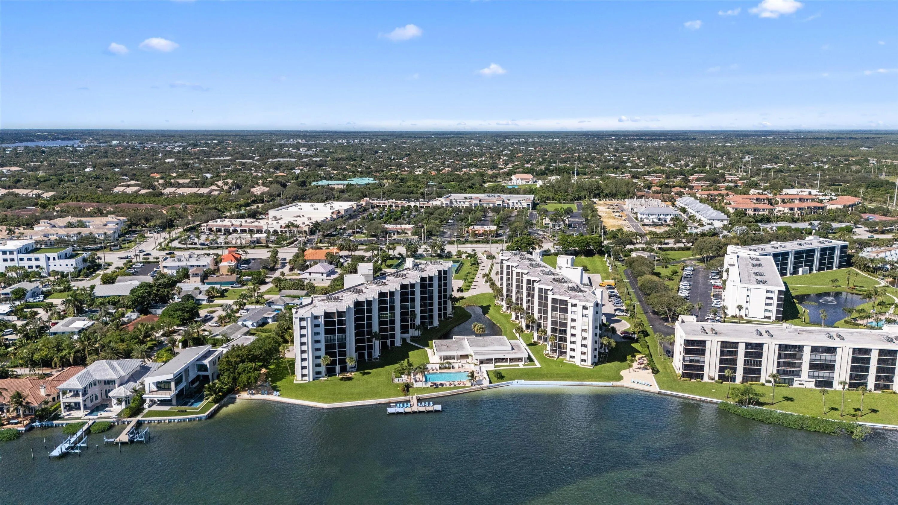 19800 Sandpointe Bay Drive #807