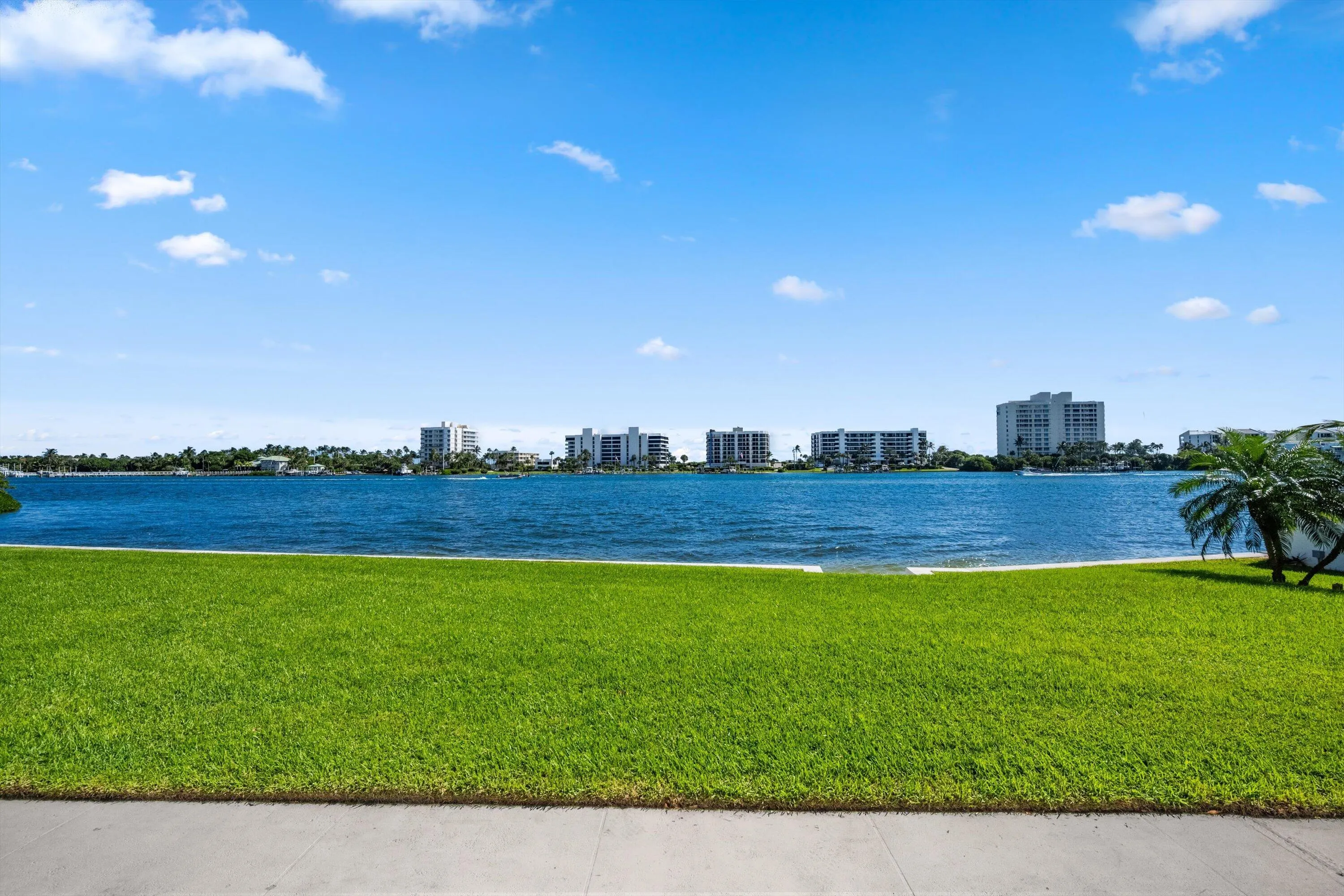 19800 Sandpointe Bay Drive #807
