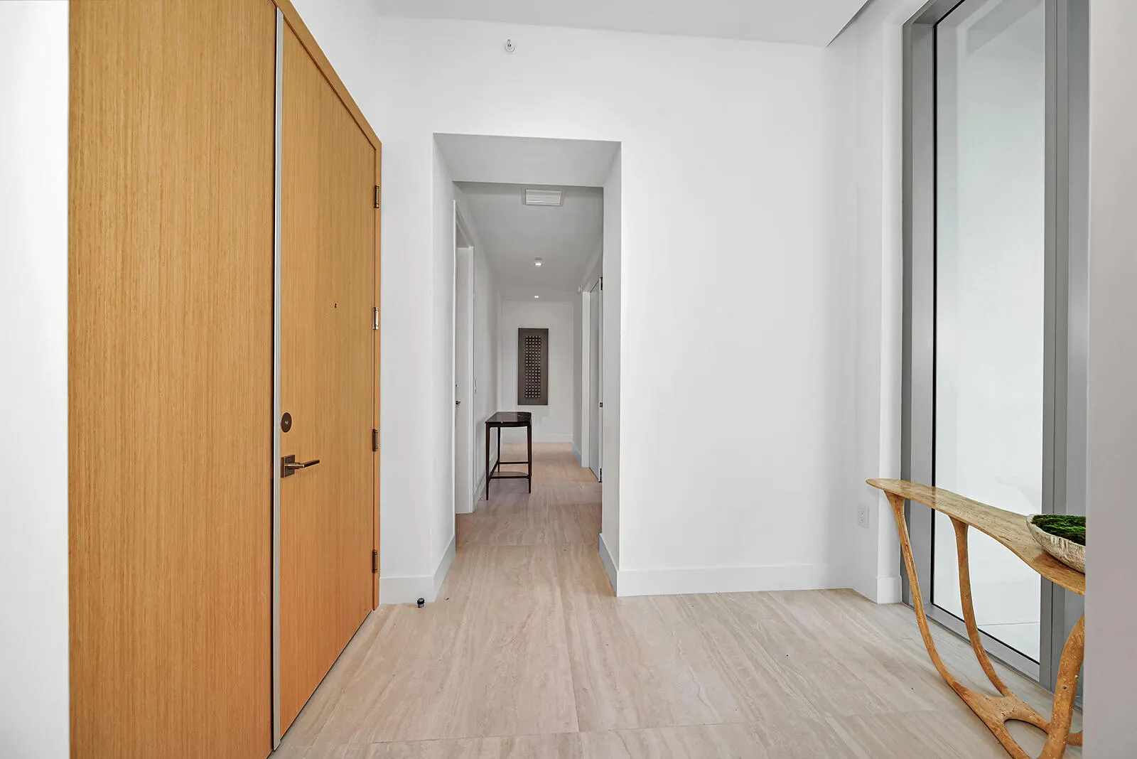4714 N FLAGLER Drive #2101