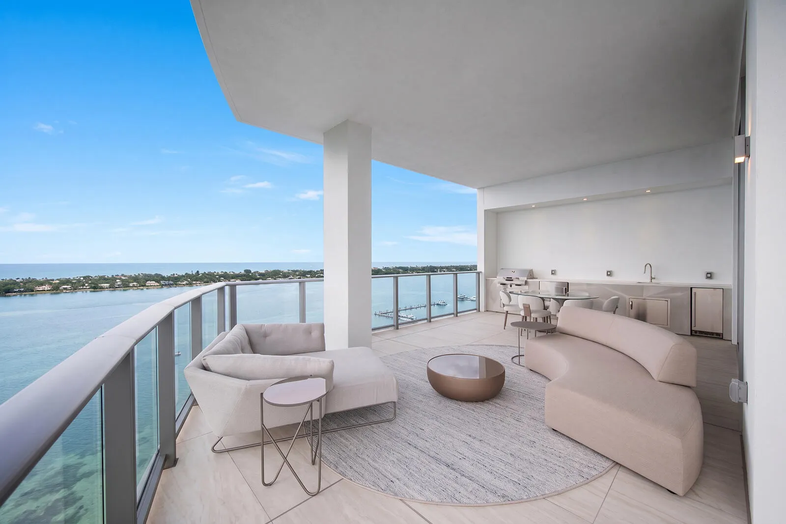 4714 N FLAGLER Drive #2101