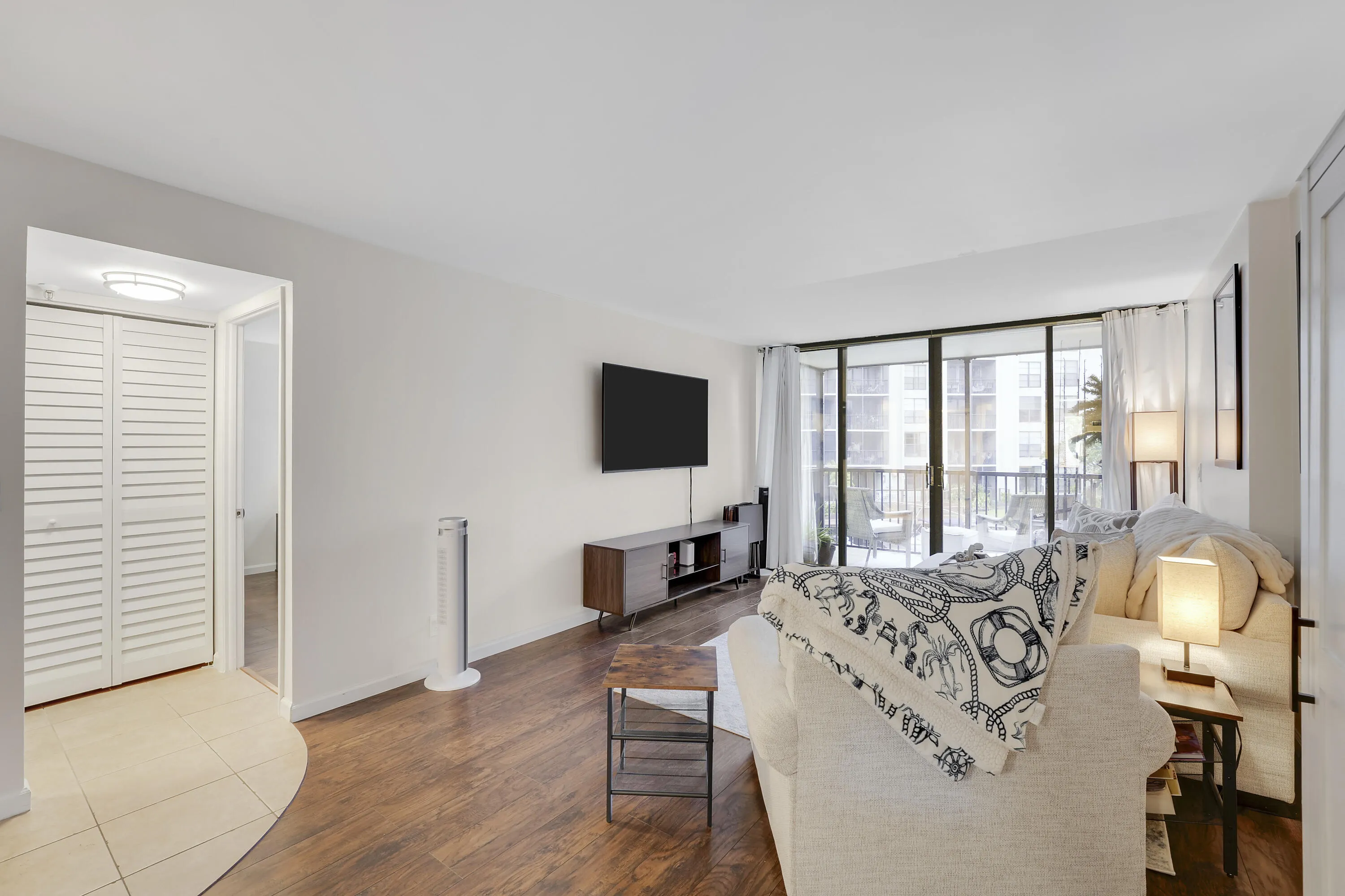 20 Royal Palm Way #204