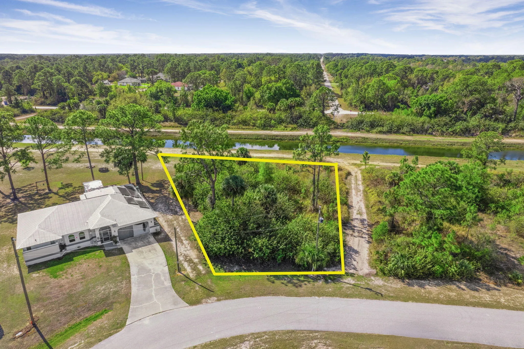 755 Longbow Lane