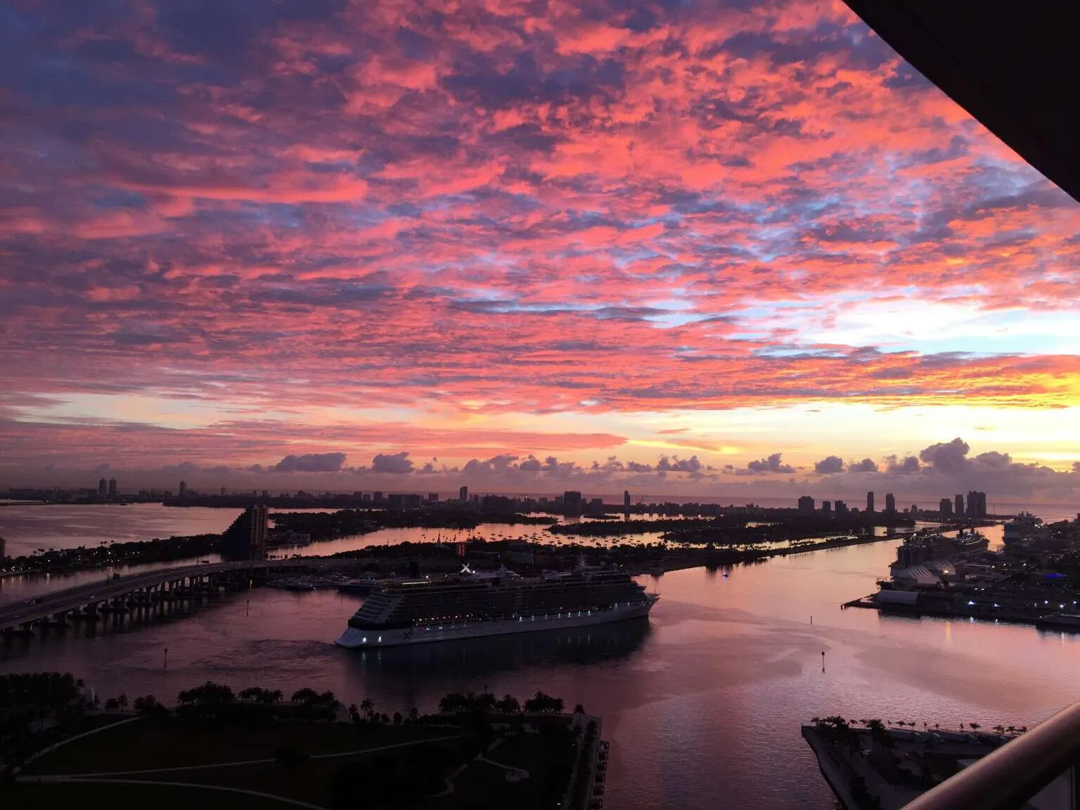 888 BISCAYNE Boulevard #3712