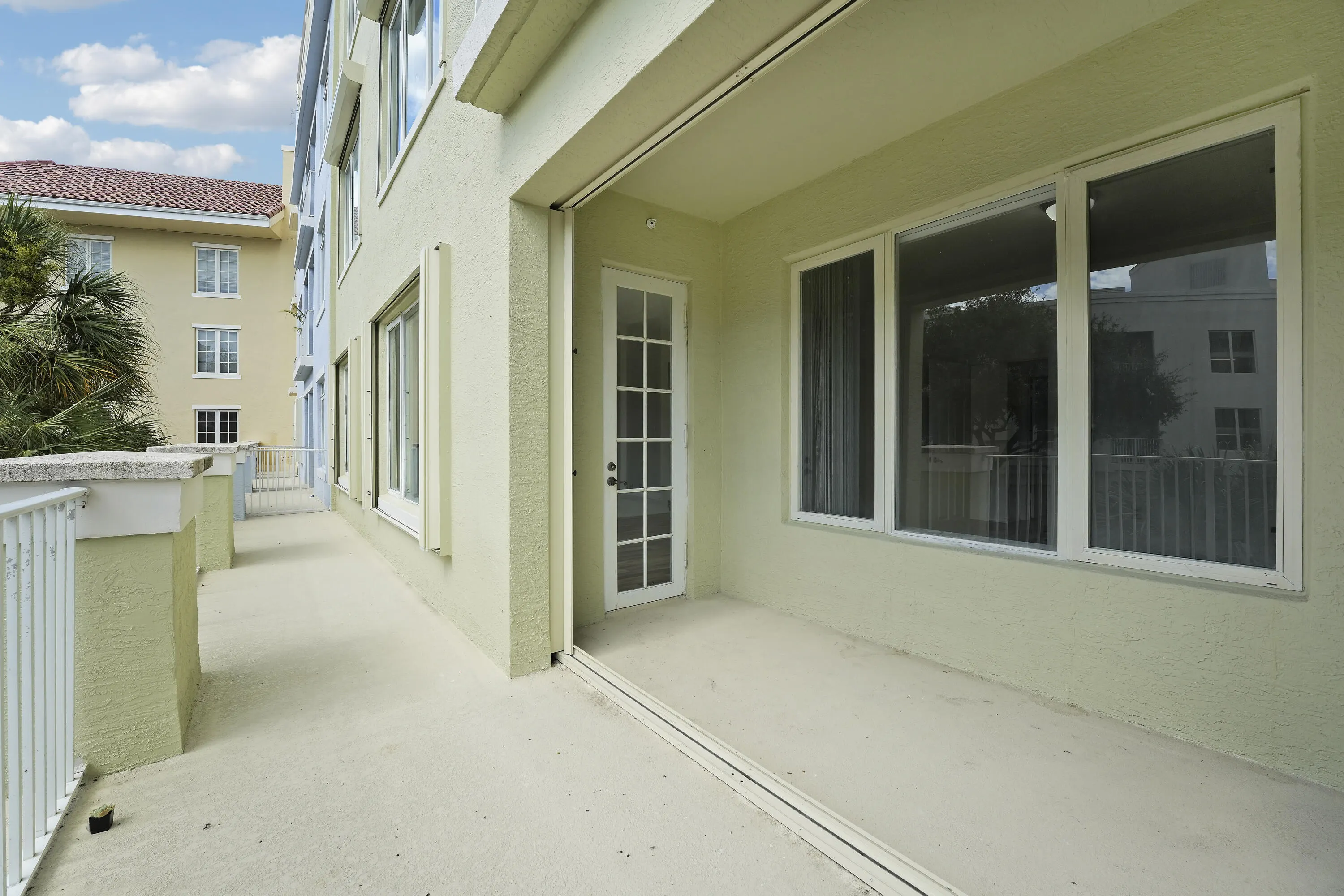 1200 TOWN CENTER Drive #215