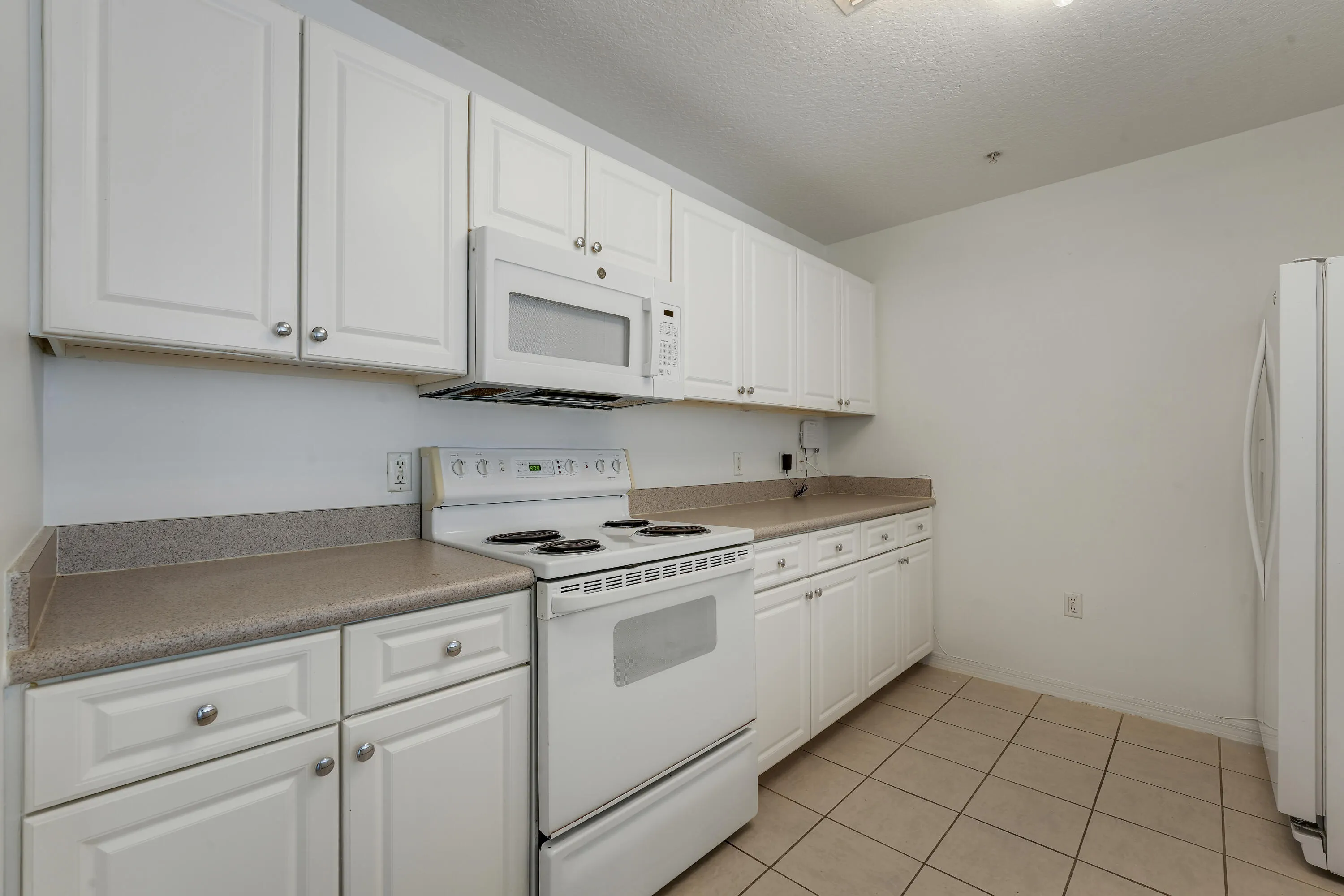 1200 TOWN CENTER Drive #215