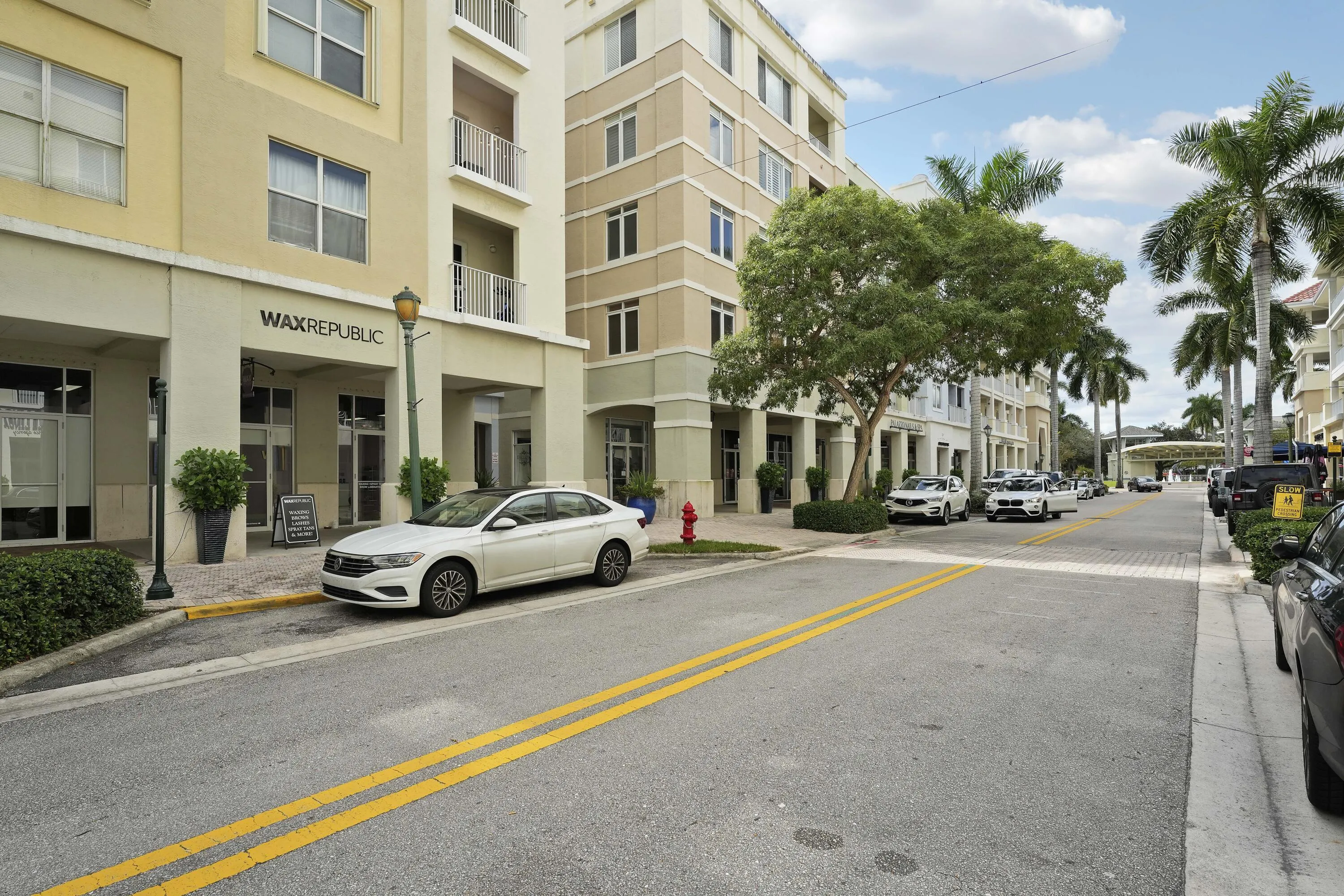 1200 TOWN CENTER Drive #215