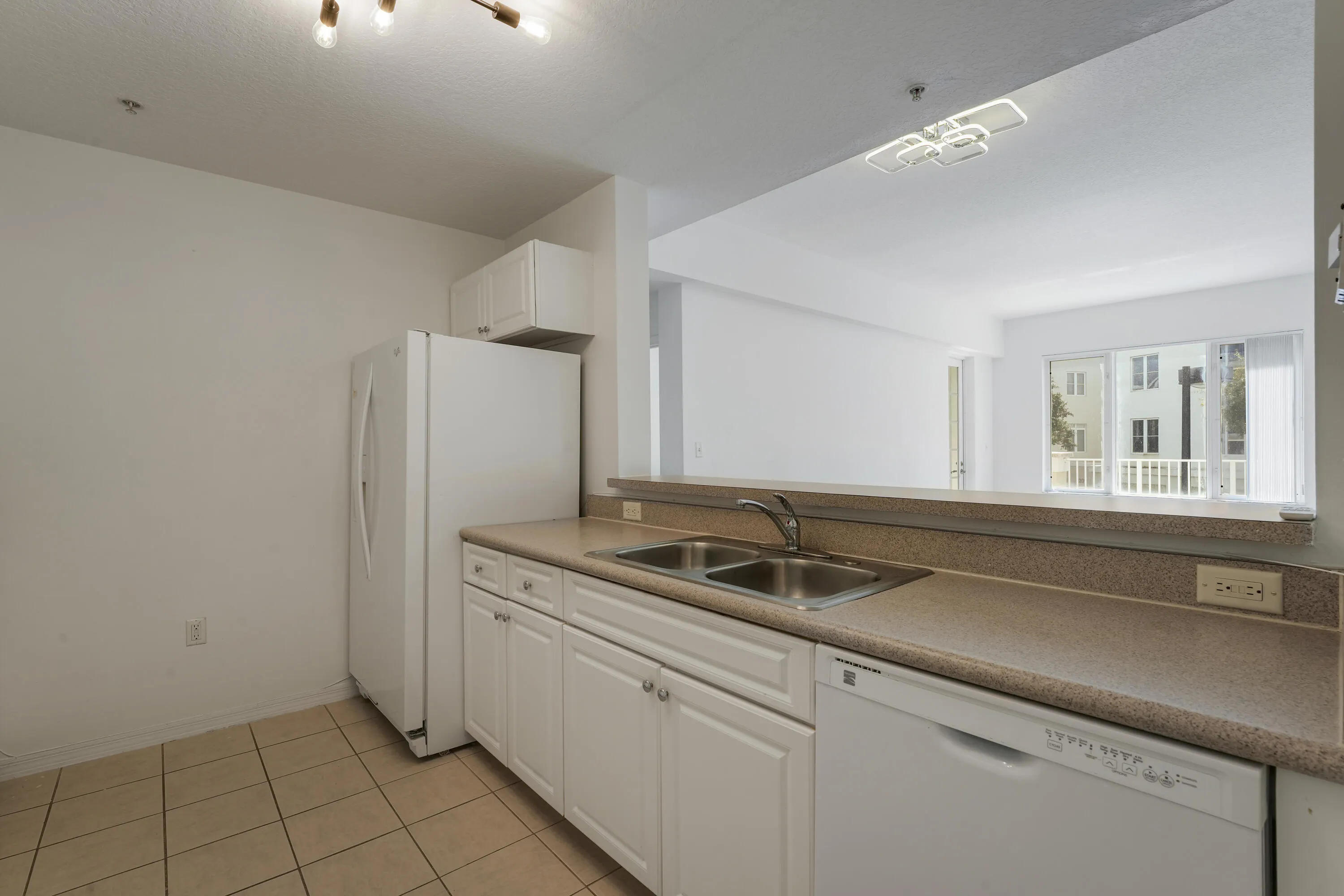 1200 TOWN CENTER Drive #215